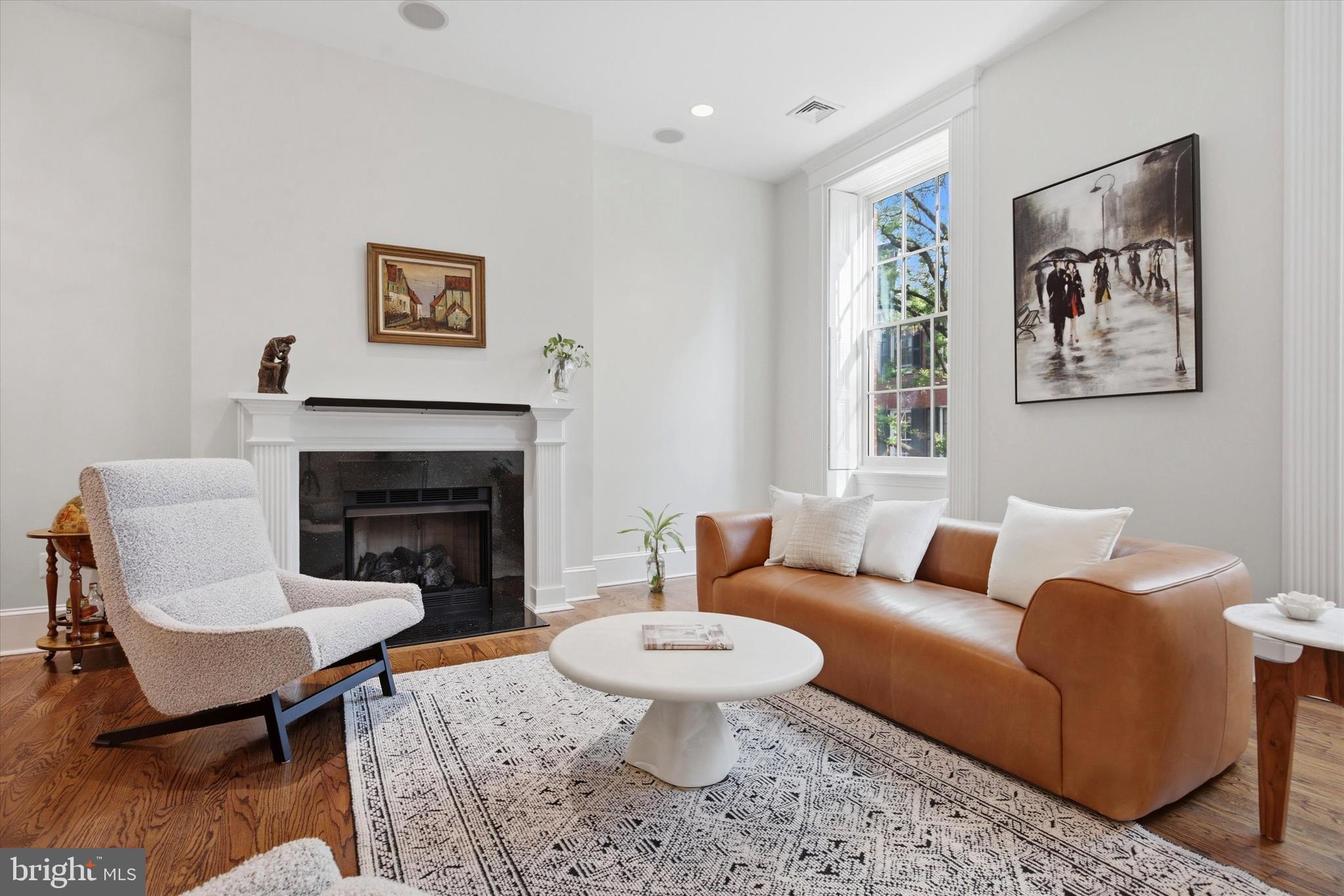 WASHINGTON SQ WEST - Residential