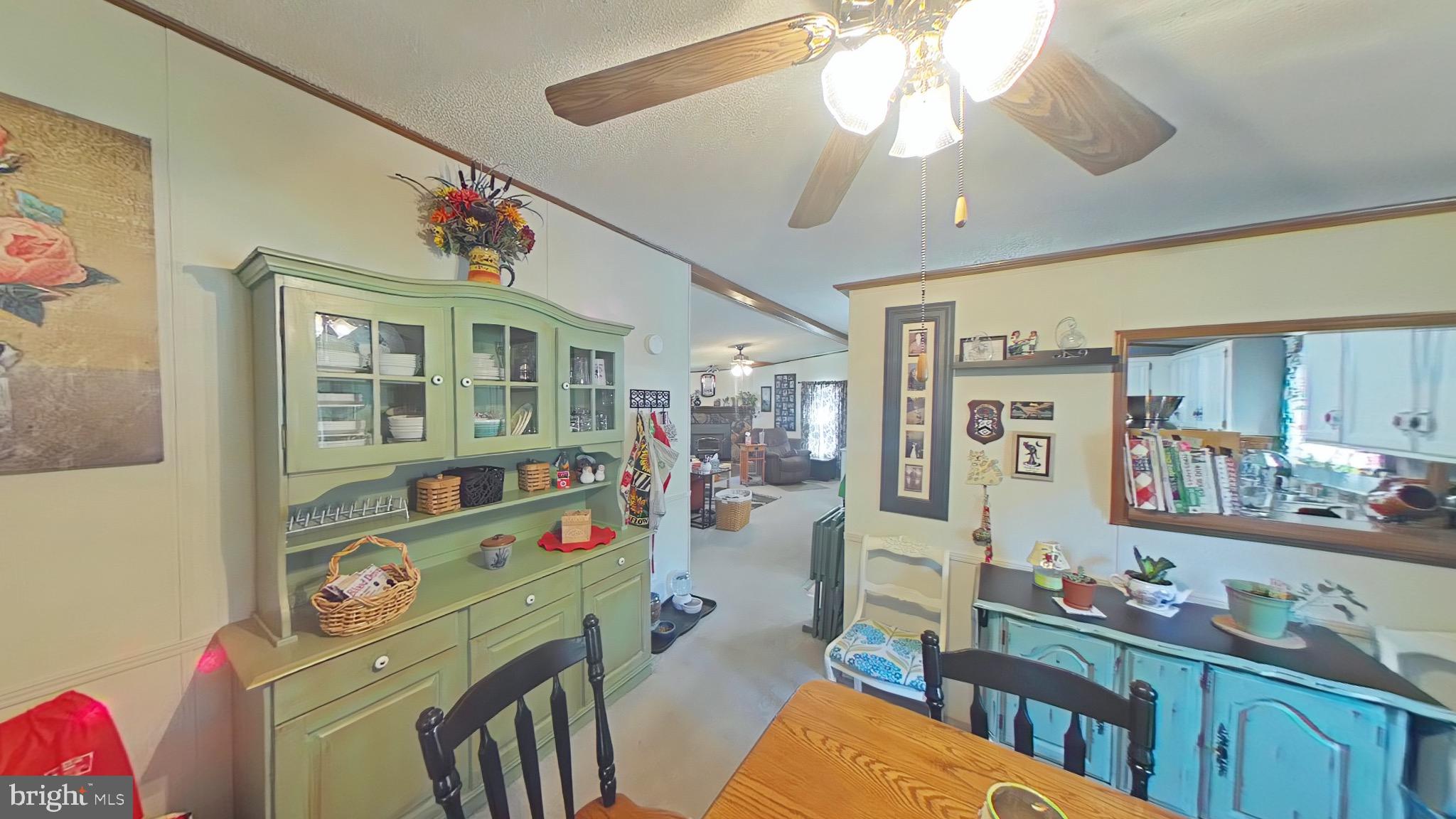 LAKEVIEW COUNTRY ESTATES - Residential