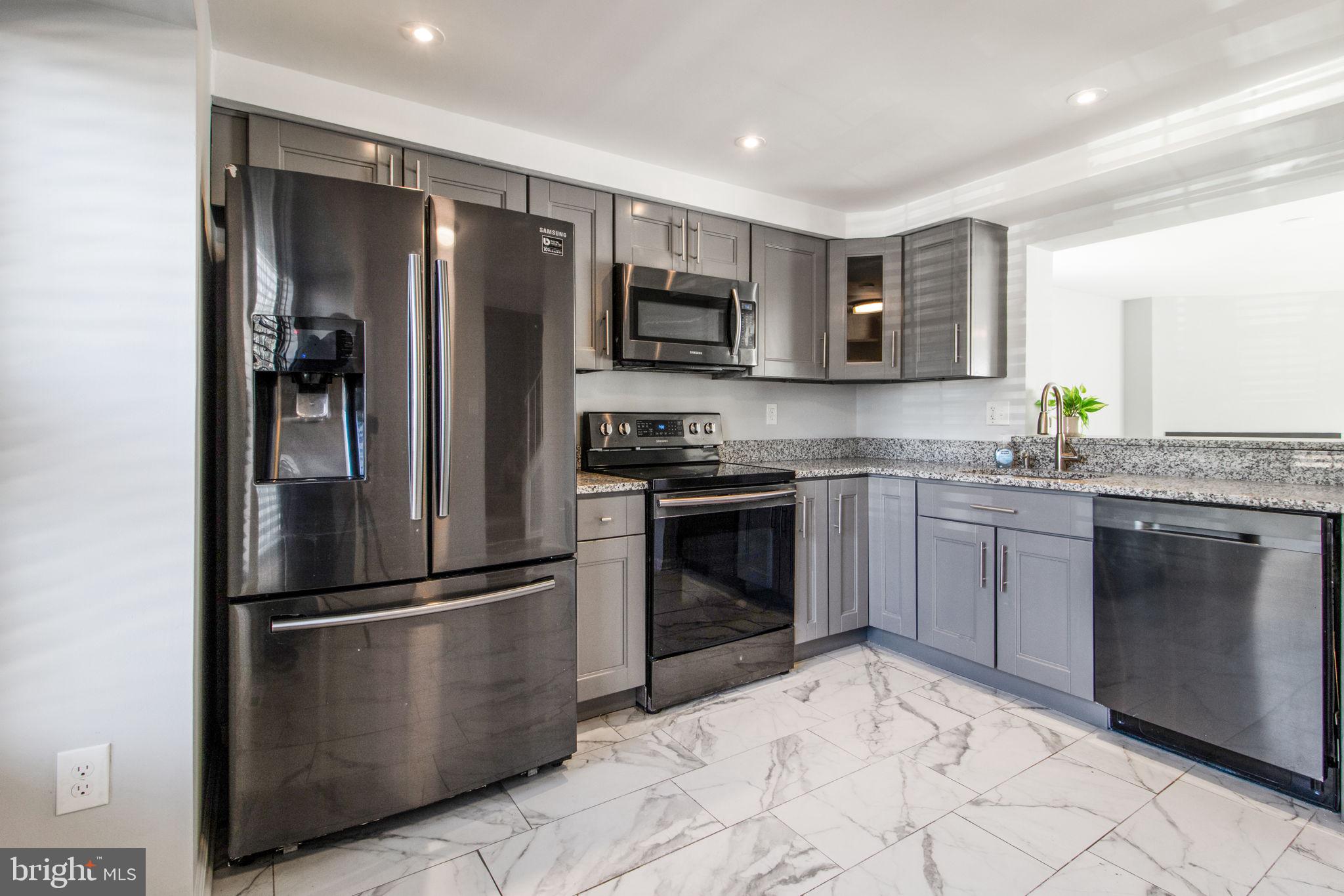 OAK VIEW VILLAGE - Residential