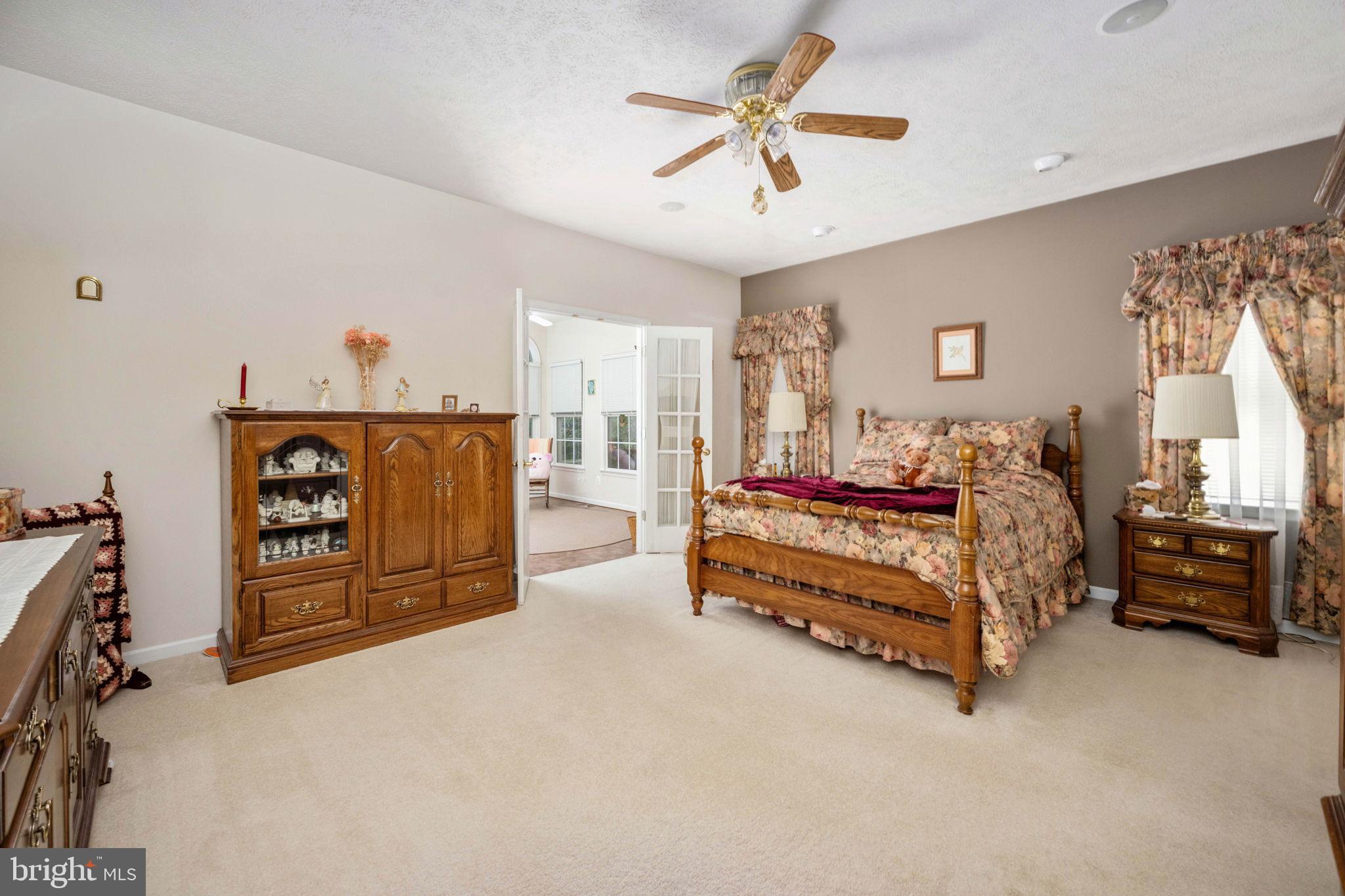 MEADOWLAND - Residential