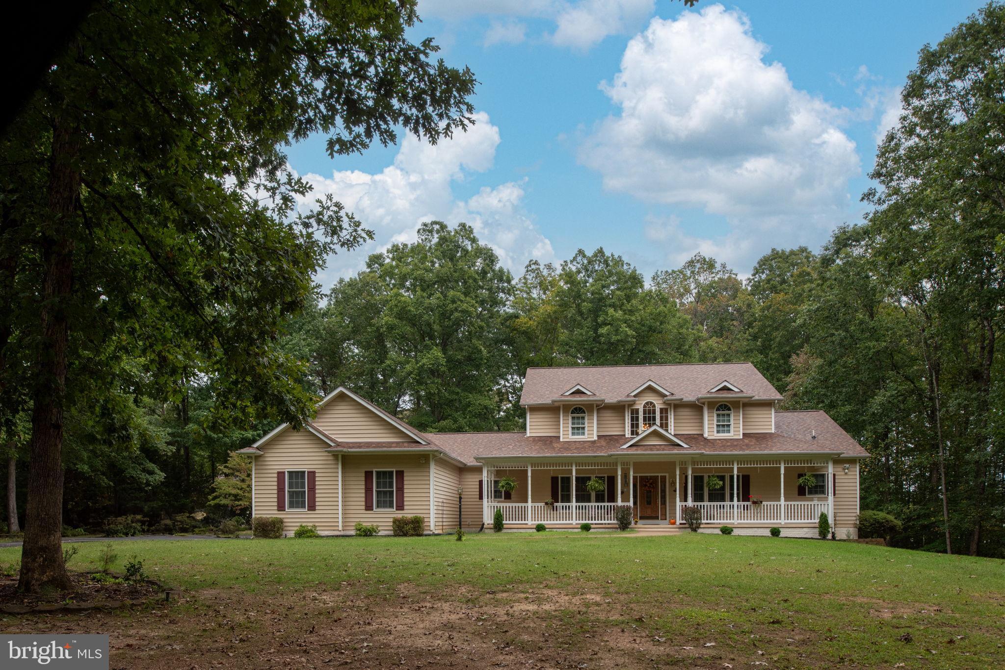 MEADOWLAND - Residential