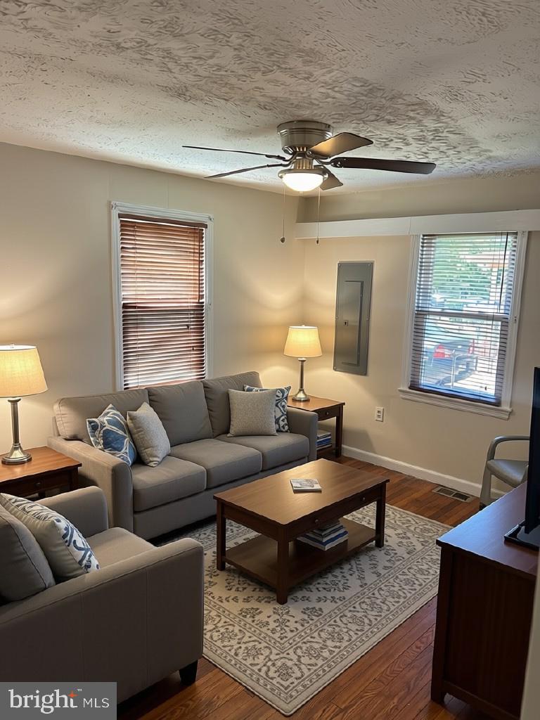 UPPER MORNINGSIDE - Residential