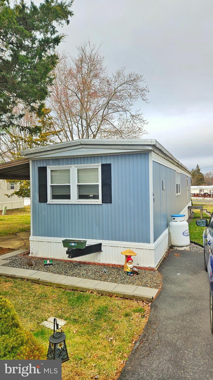RICHLAND MDWS - Residential