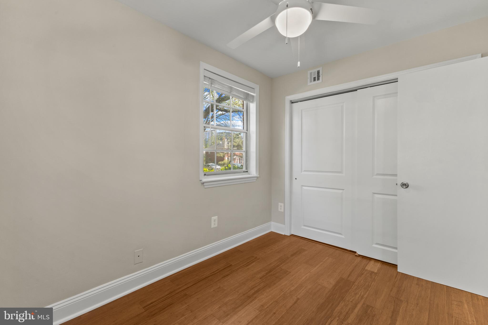 PALISADE GARDENS - Residential