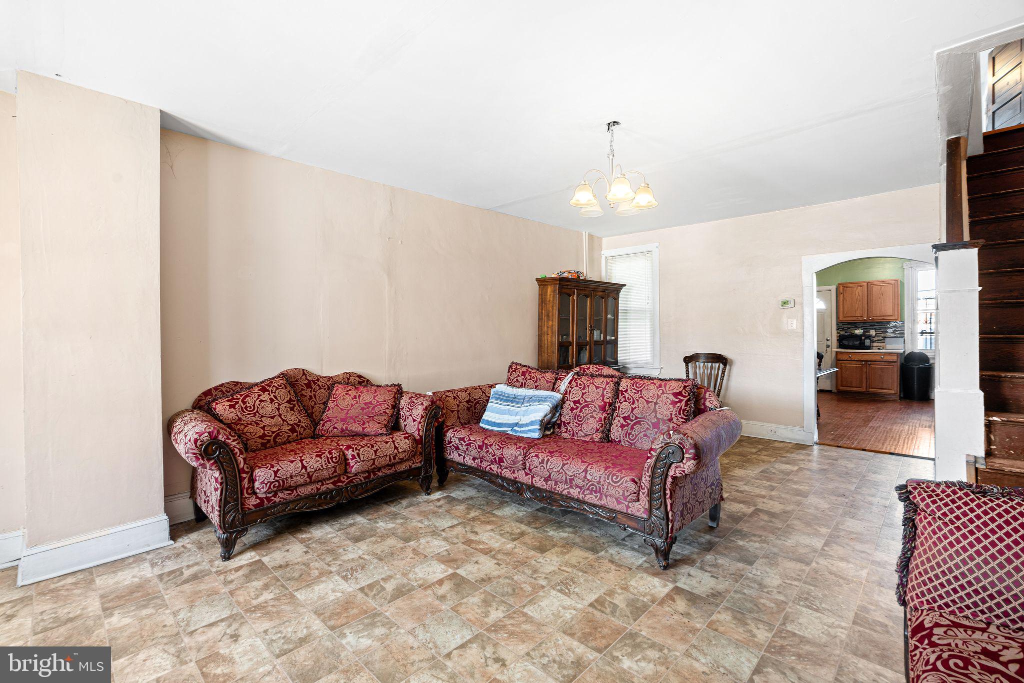KENSINGTON - Residential