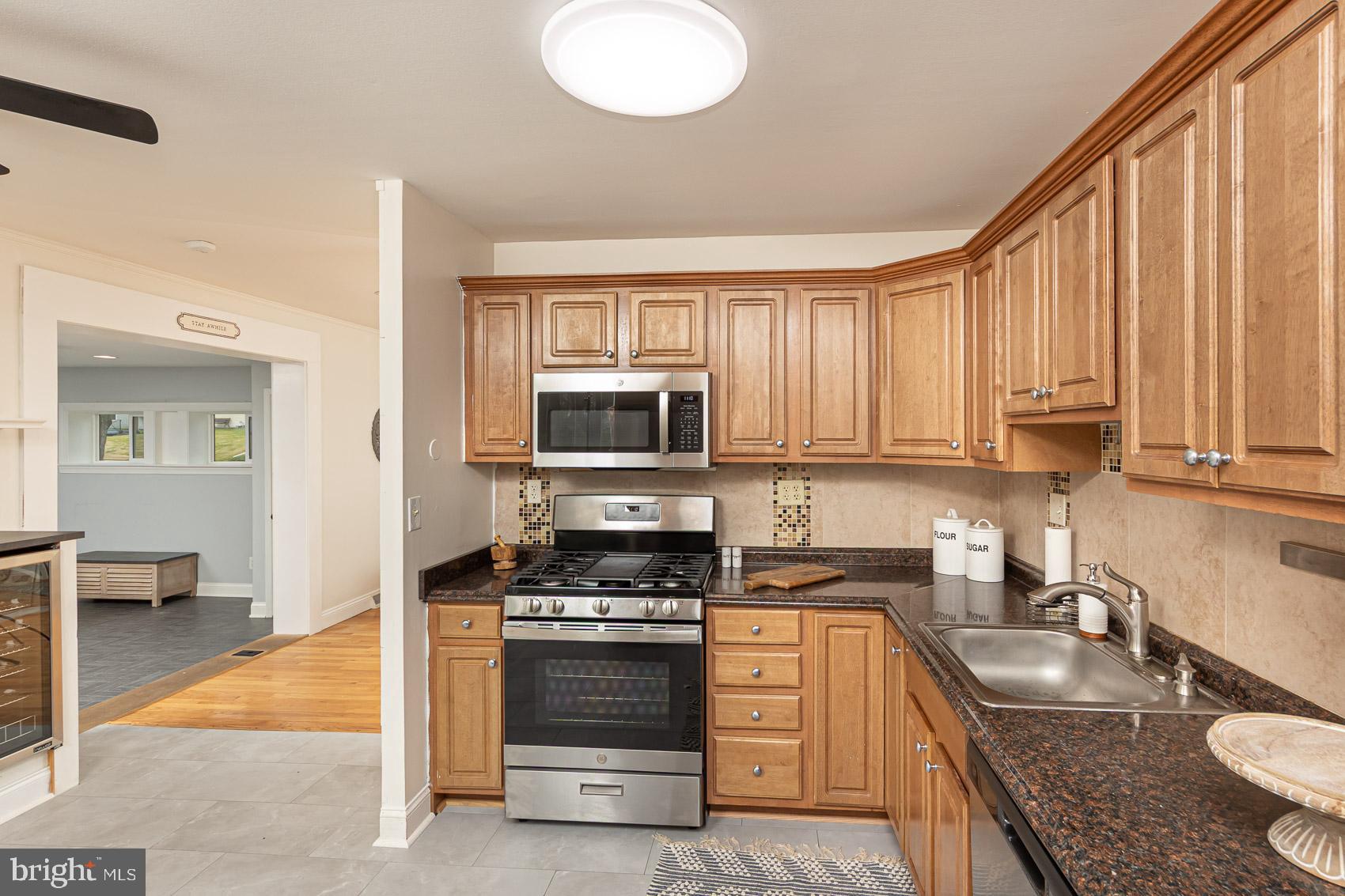 EDGEWOOD MEADOWS - Residential