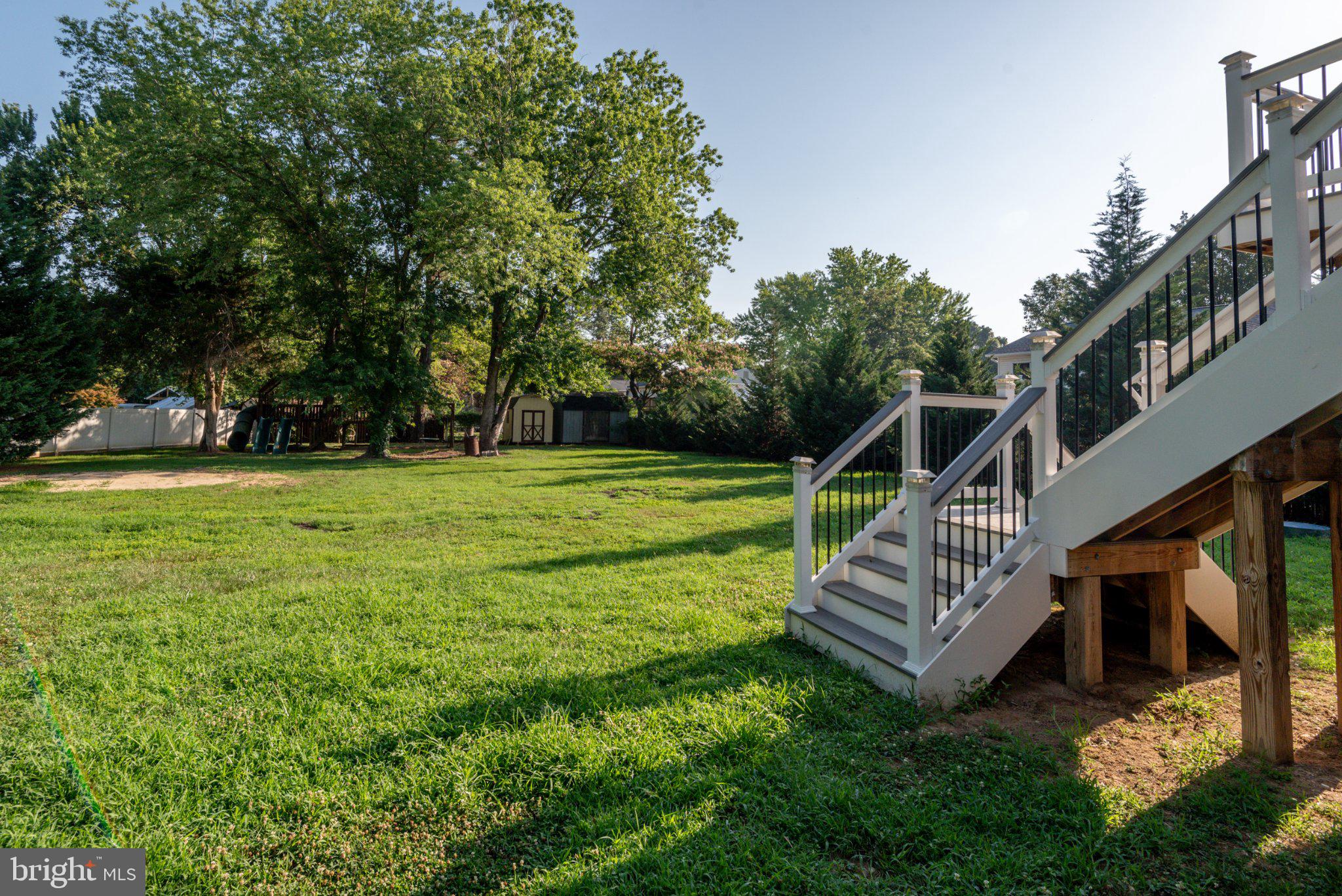 GOLDEN BEACH - Residential