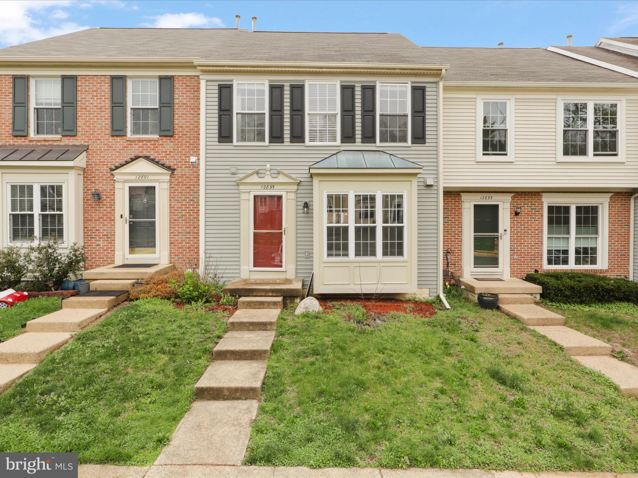 Available for immediate delivery. Beautiful move in ready home. 3 level townhome. This home is clean and ready for a new occupant. All new floors, paint, and carpet. Fenced back yard. Primary bedroom with attached primary bathroom. Basement has a gas fireplace. Minimum 12 month lease. $400 pet deposit. $50 monthly pet rental fee. Home is professionally managed. Please apply online with RentSpree. Please schedule showing requests online. Please remove shoes when showing.