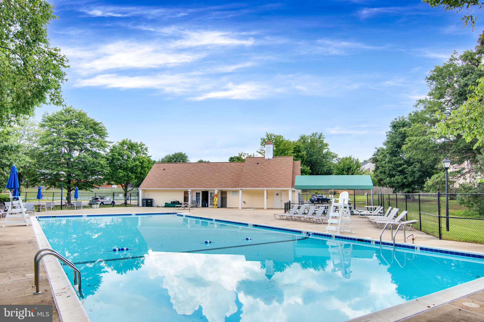 ROLLING BROOK - Residential Lease
