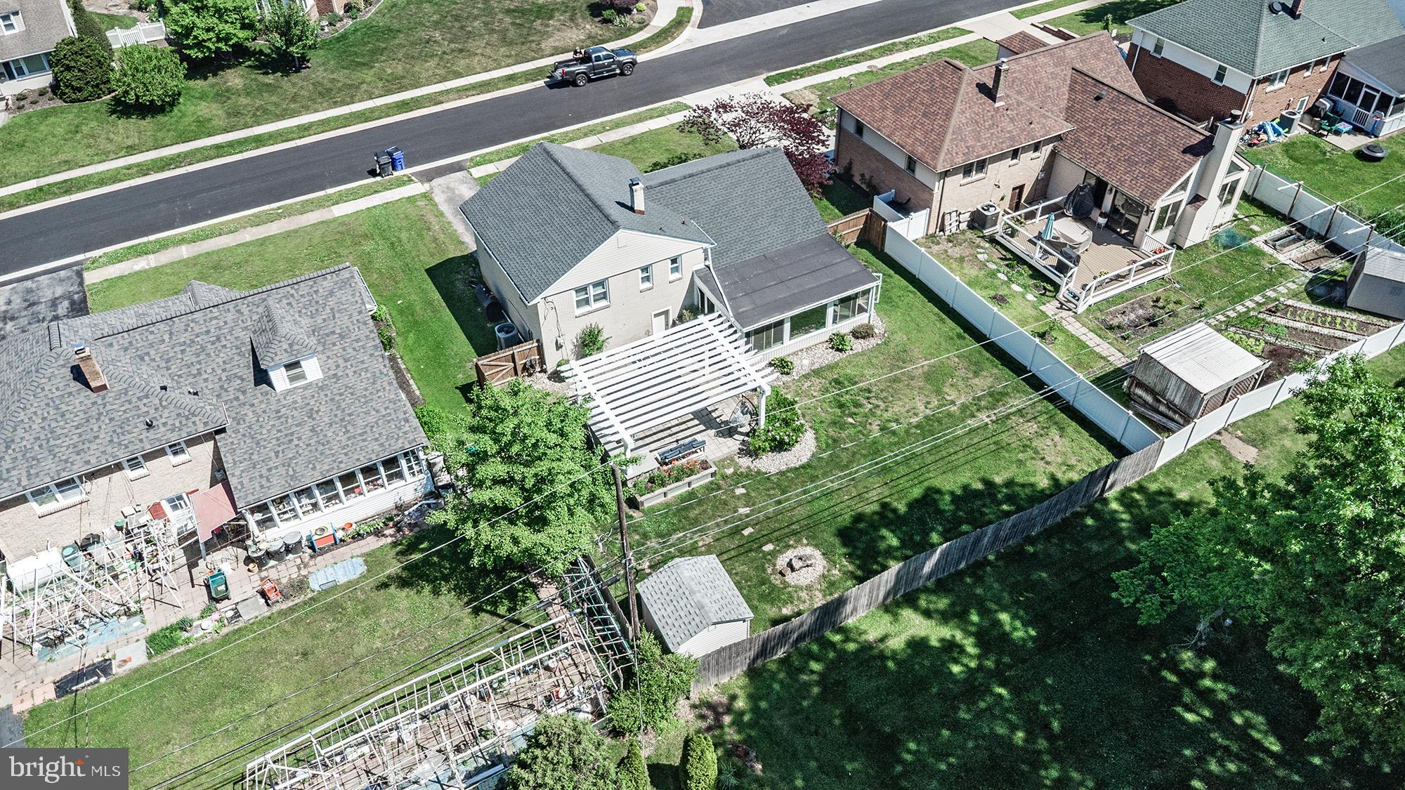 MAYFIELD - Residential