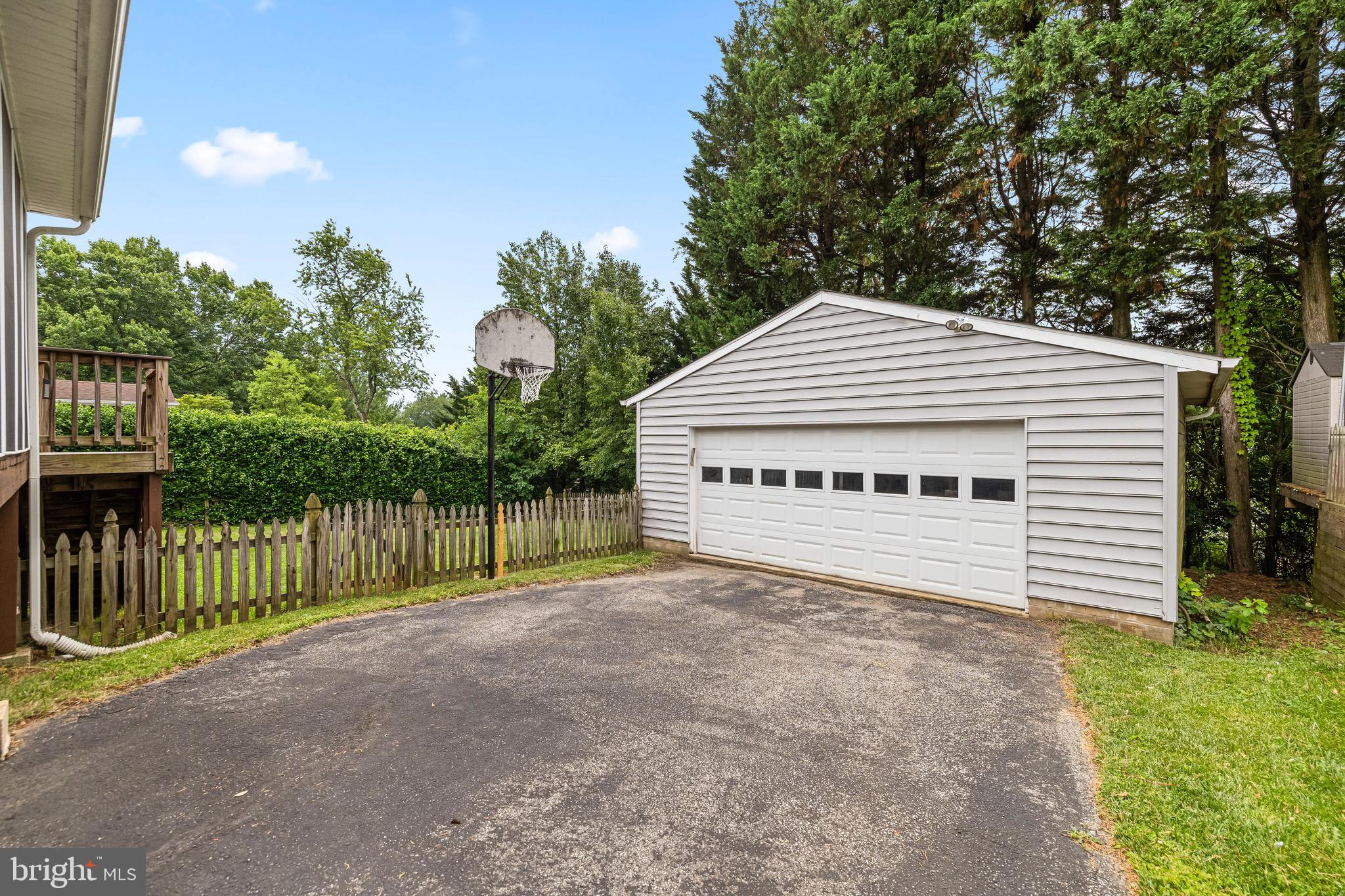 SPRINGDALE - Residential