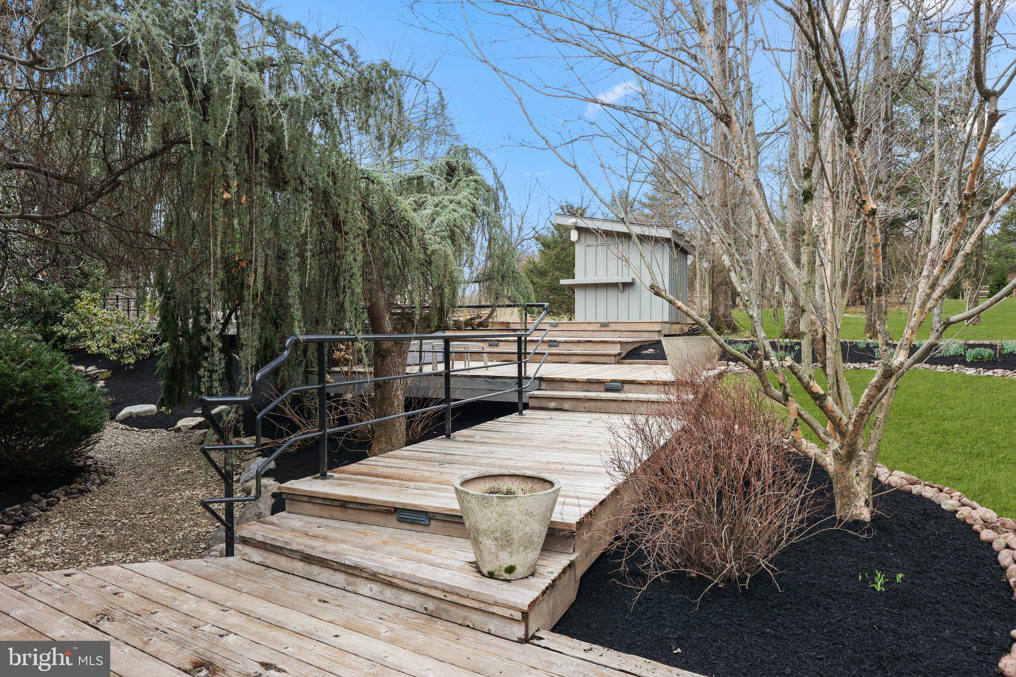 WOODLANDS - Residential