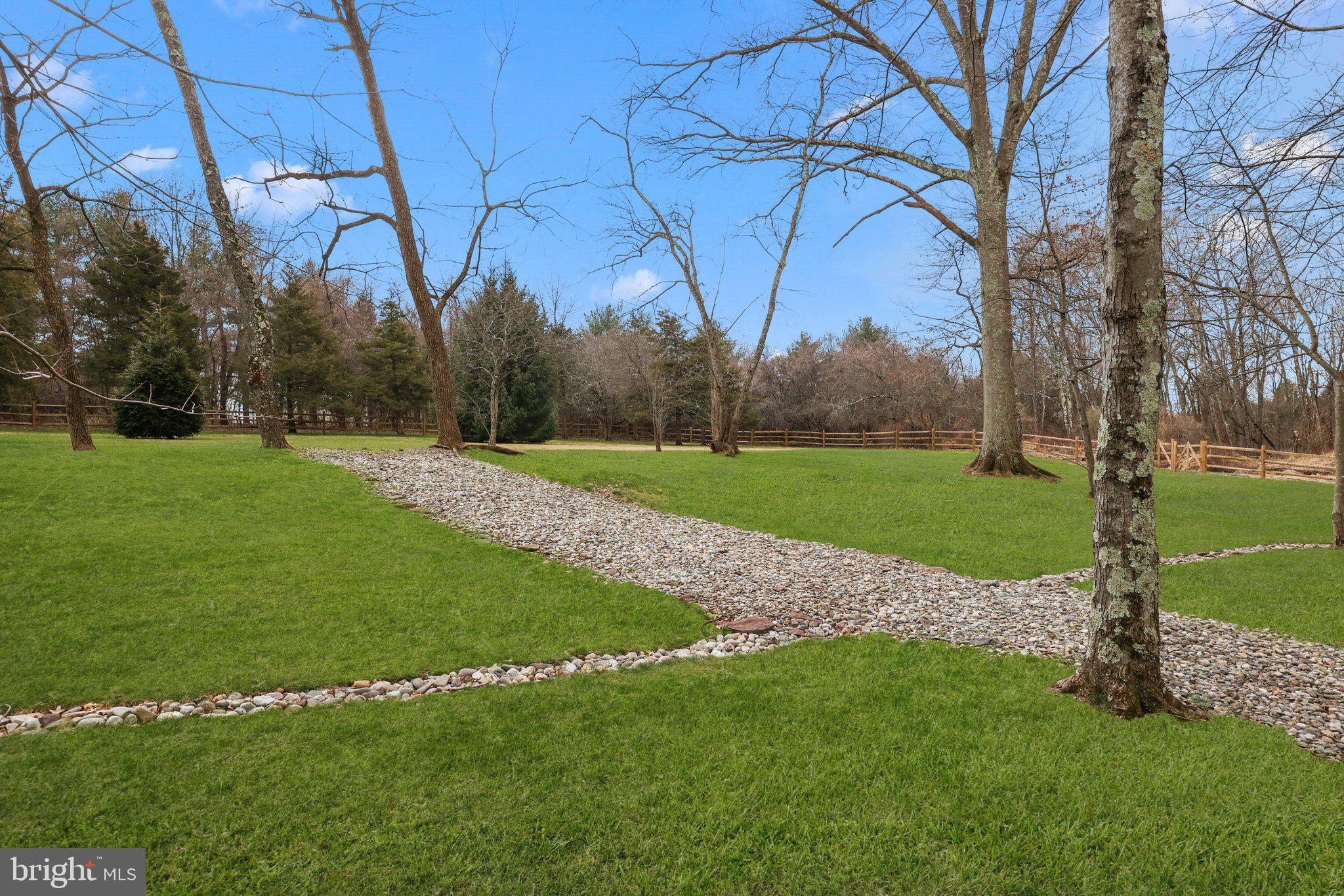 WOODLANDS - Residential