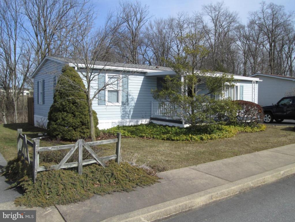 STONY RUN VILLAGE - Residential