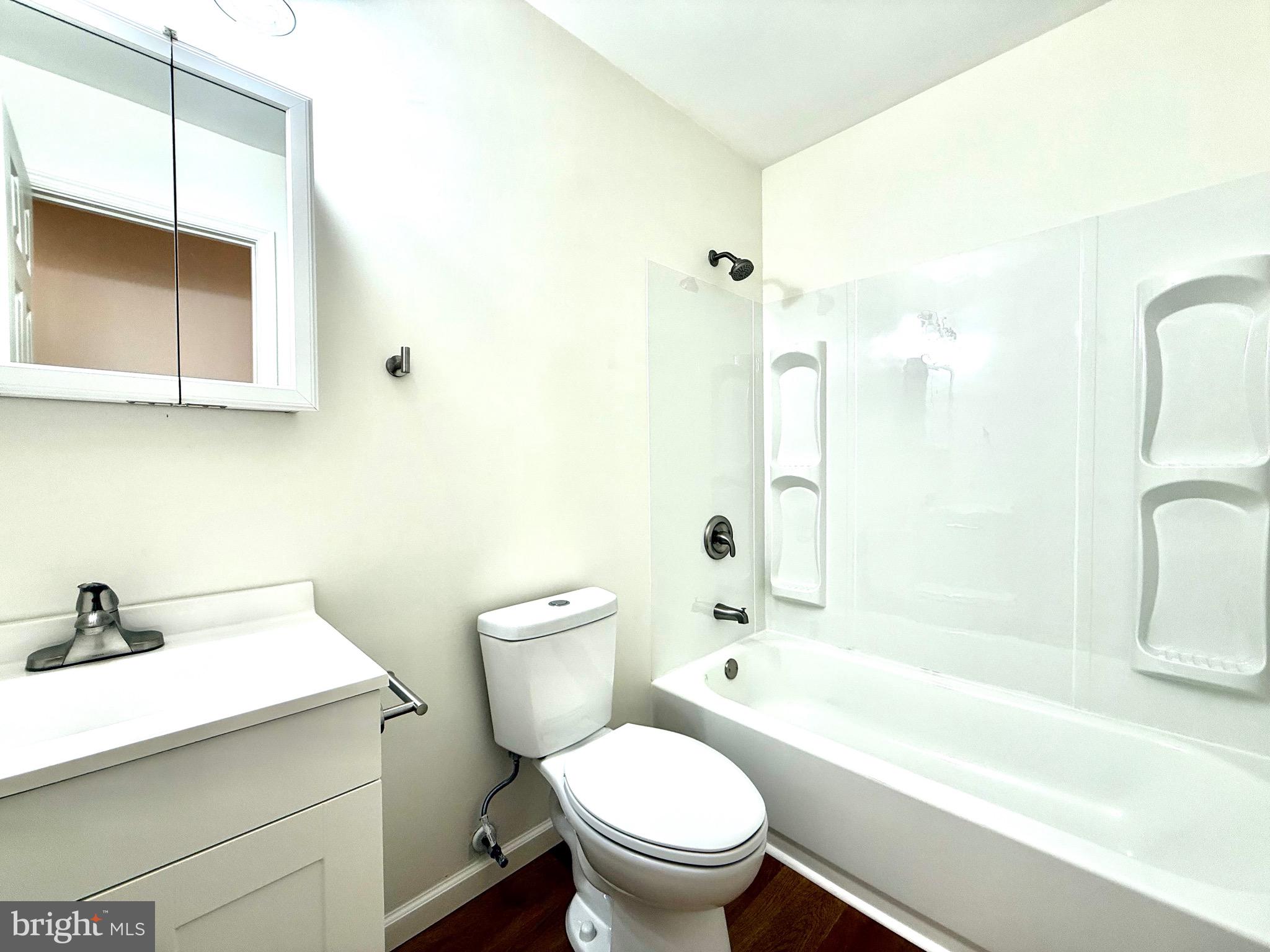STAFFORD OAKS - Residential Lease