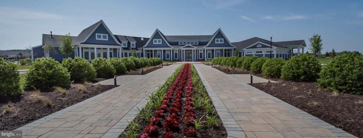 TWO RIVERS - Residential