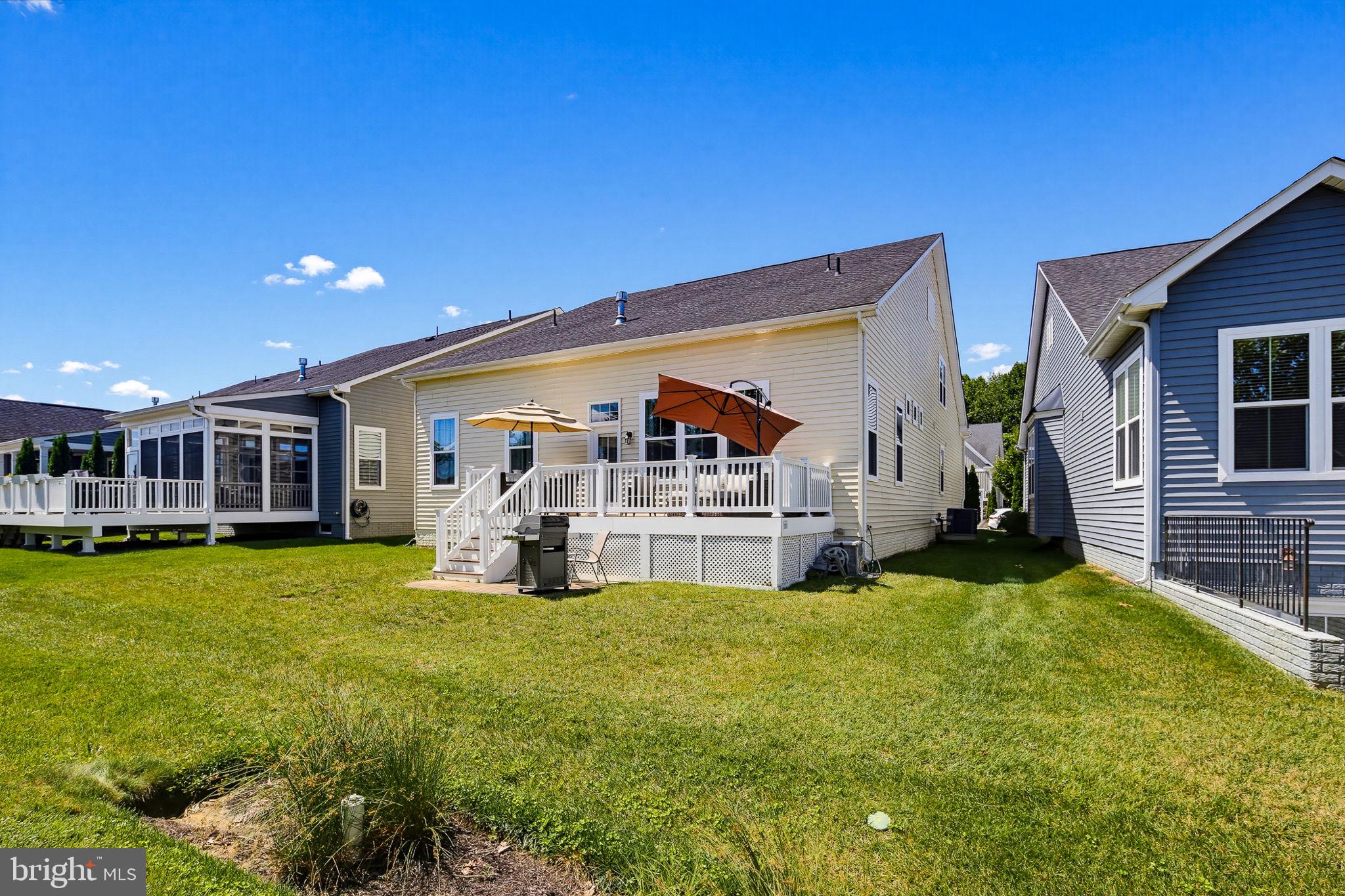 TWO RIVERS - Residential