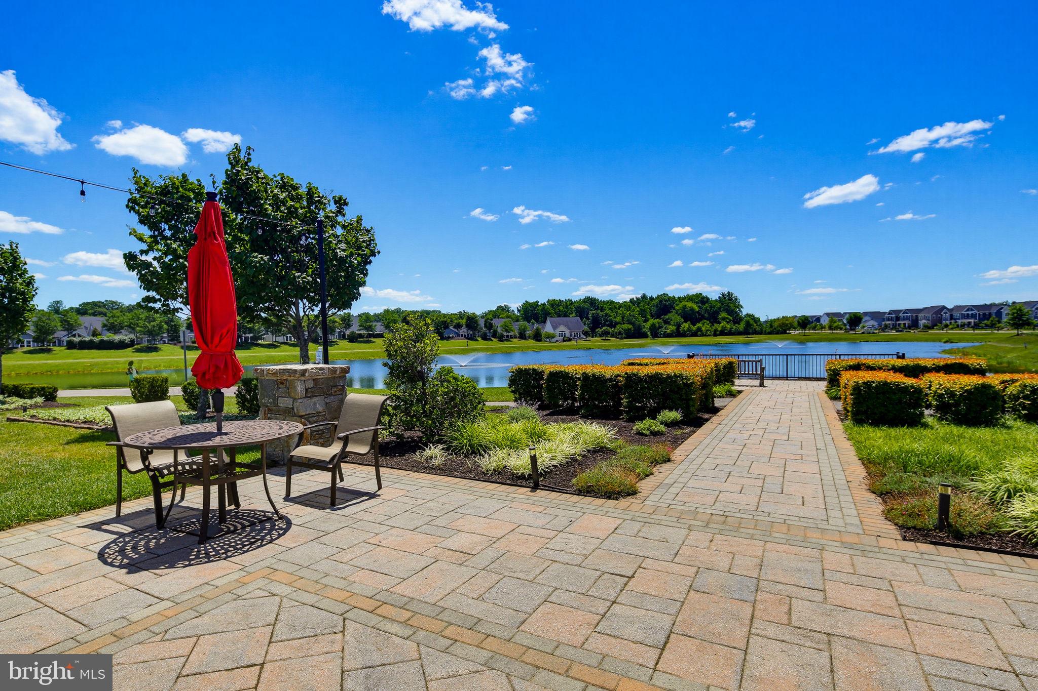 TWO RIVERS - Residential