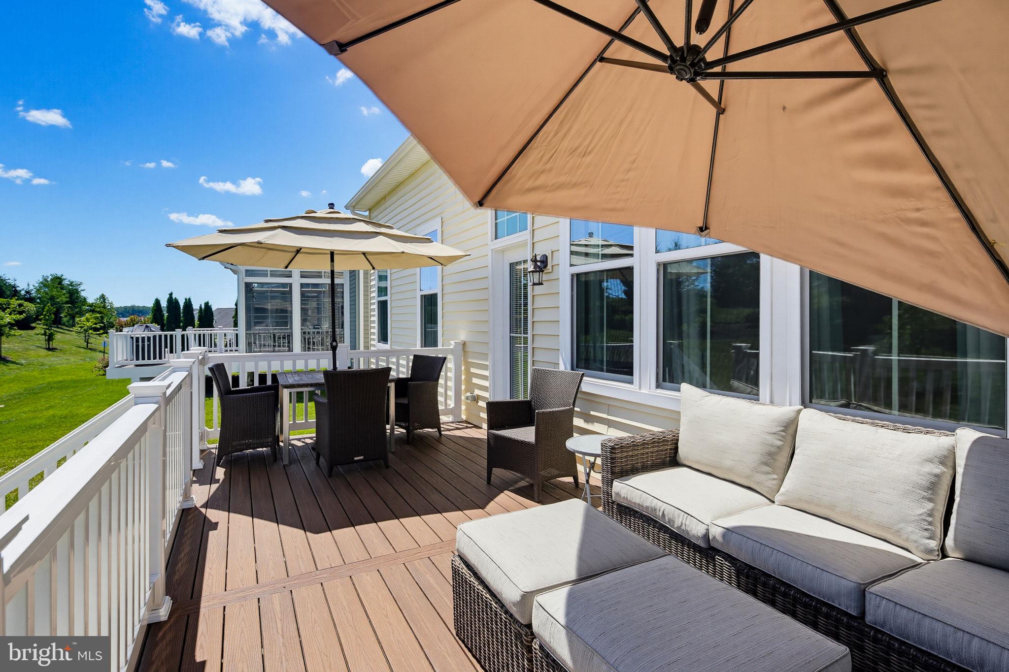 TWO RIVERS - Residential