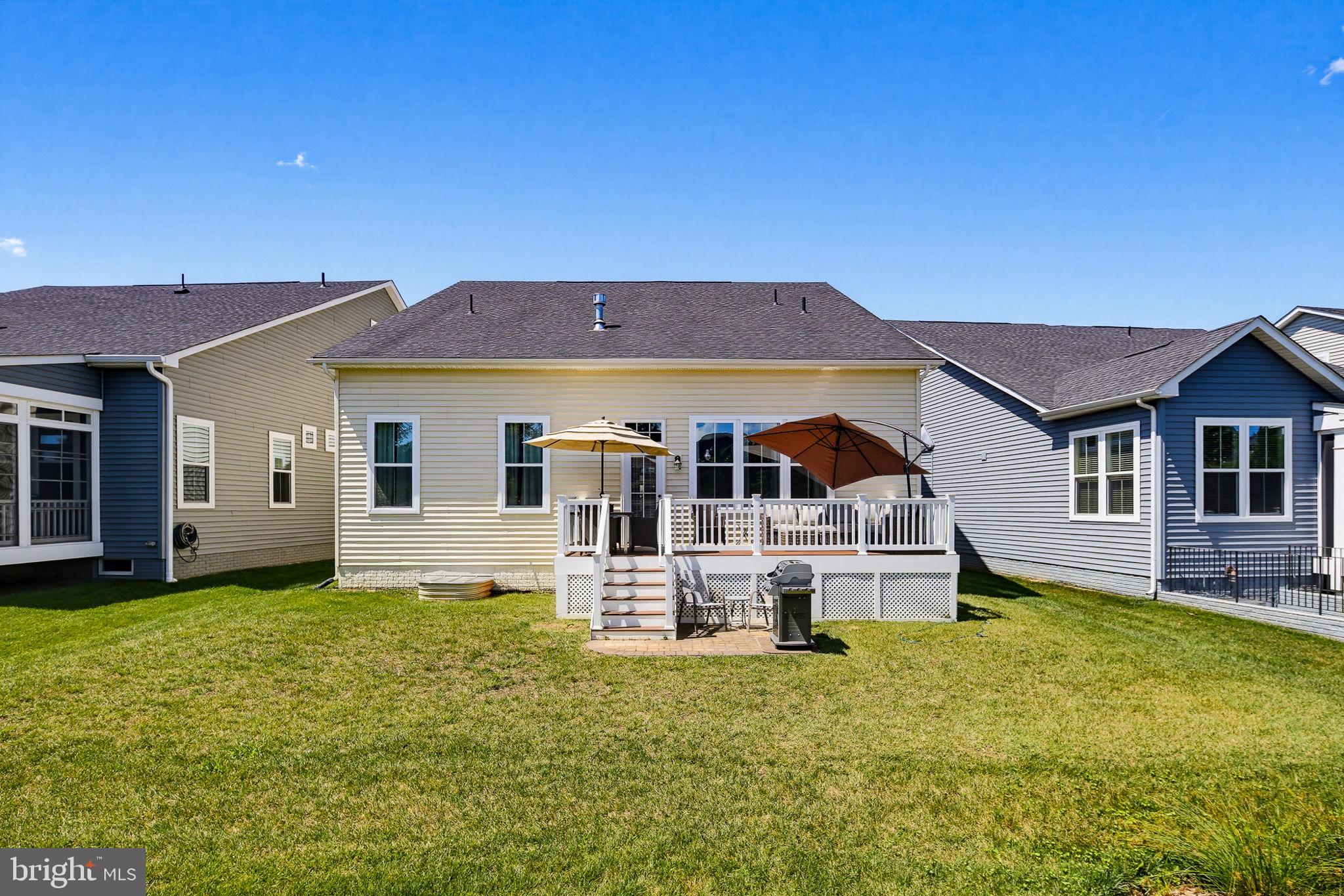 TWO RIVERS - Residential