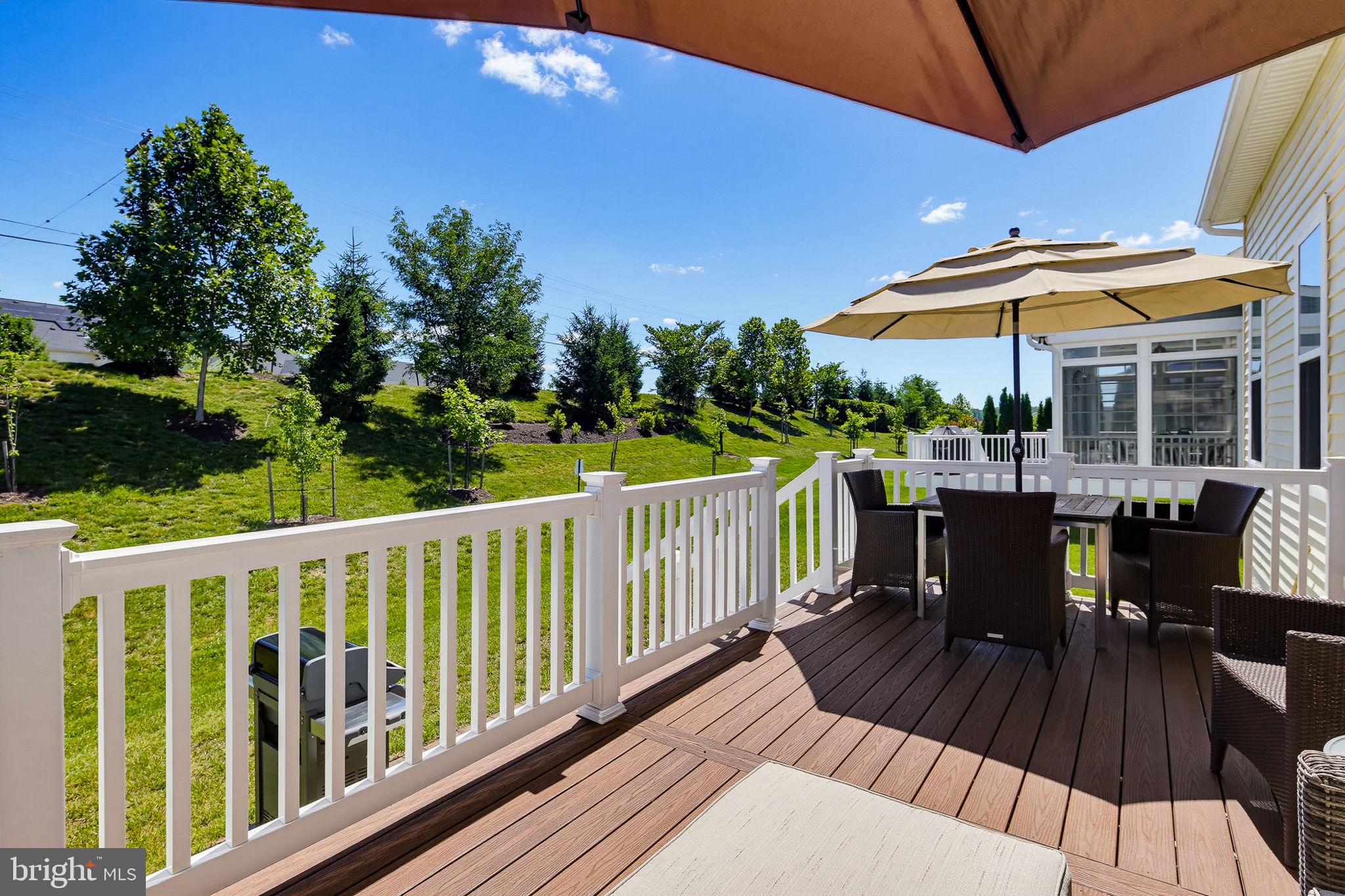 TWO RIVERS - Residential