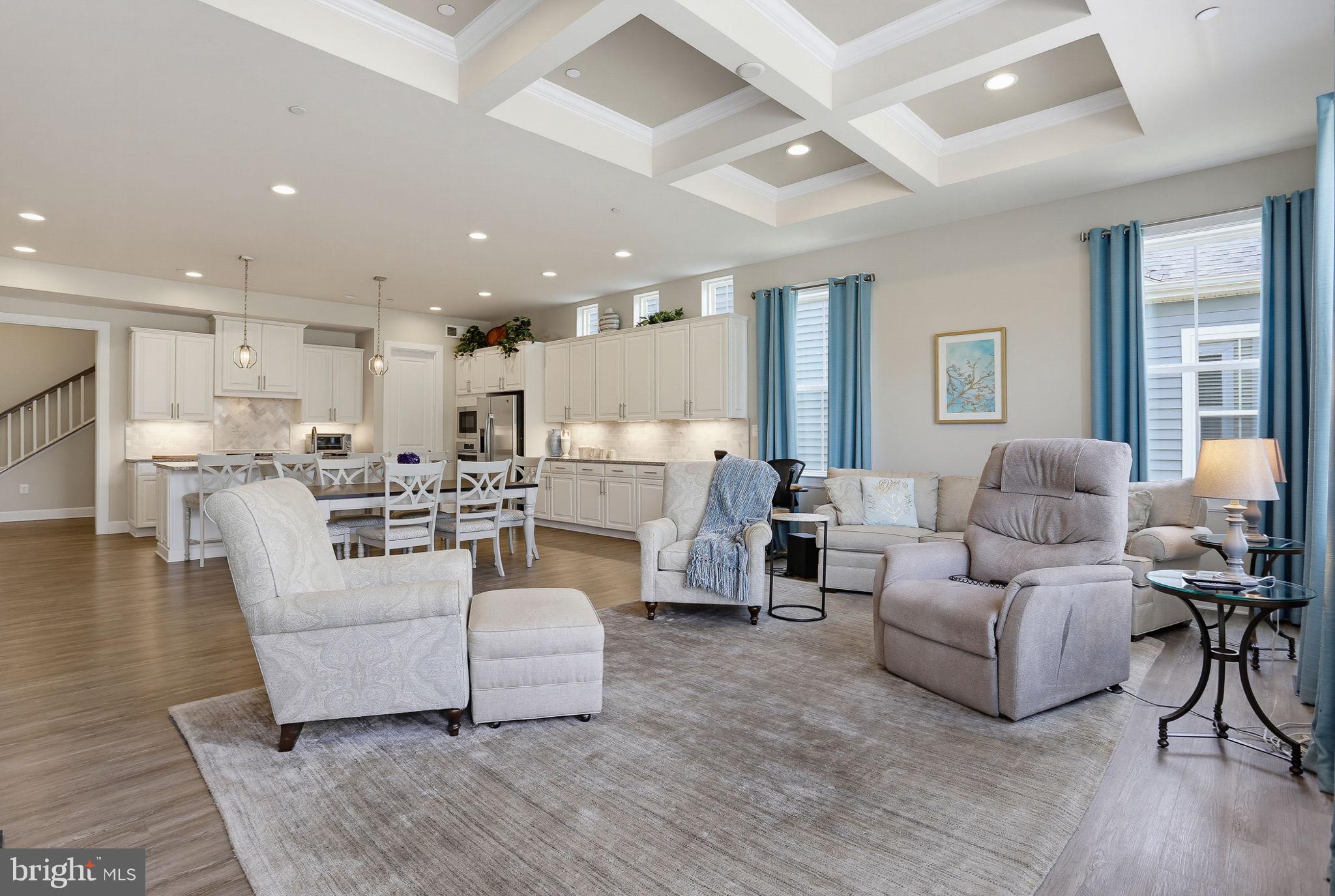 TWO RIVERS - Residential