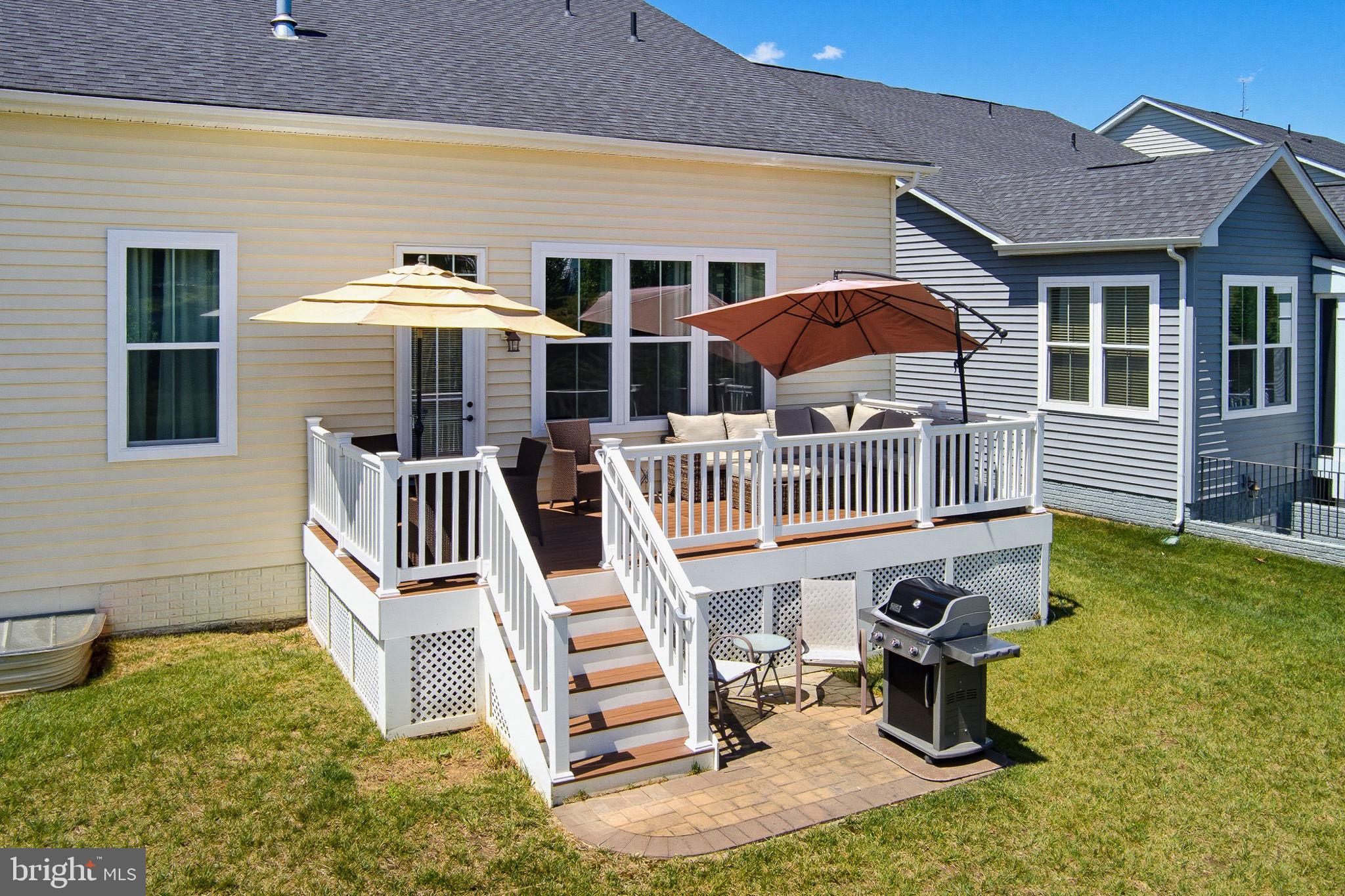 TWO RIVERS - Residential
