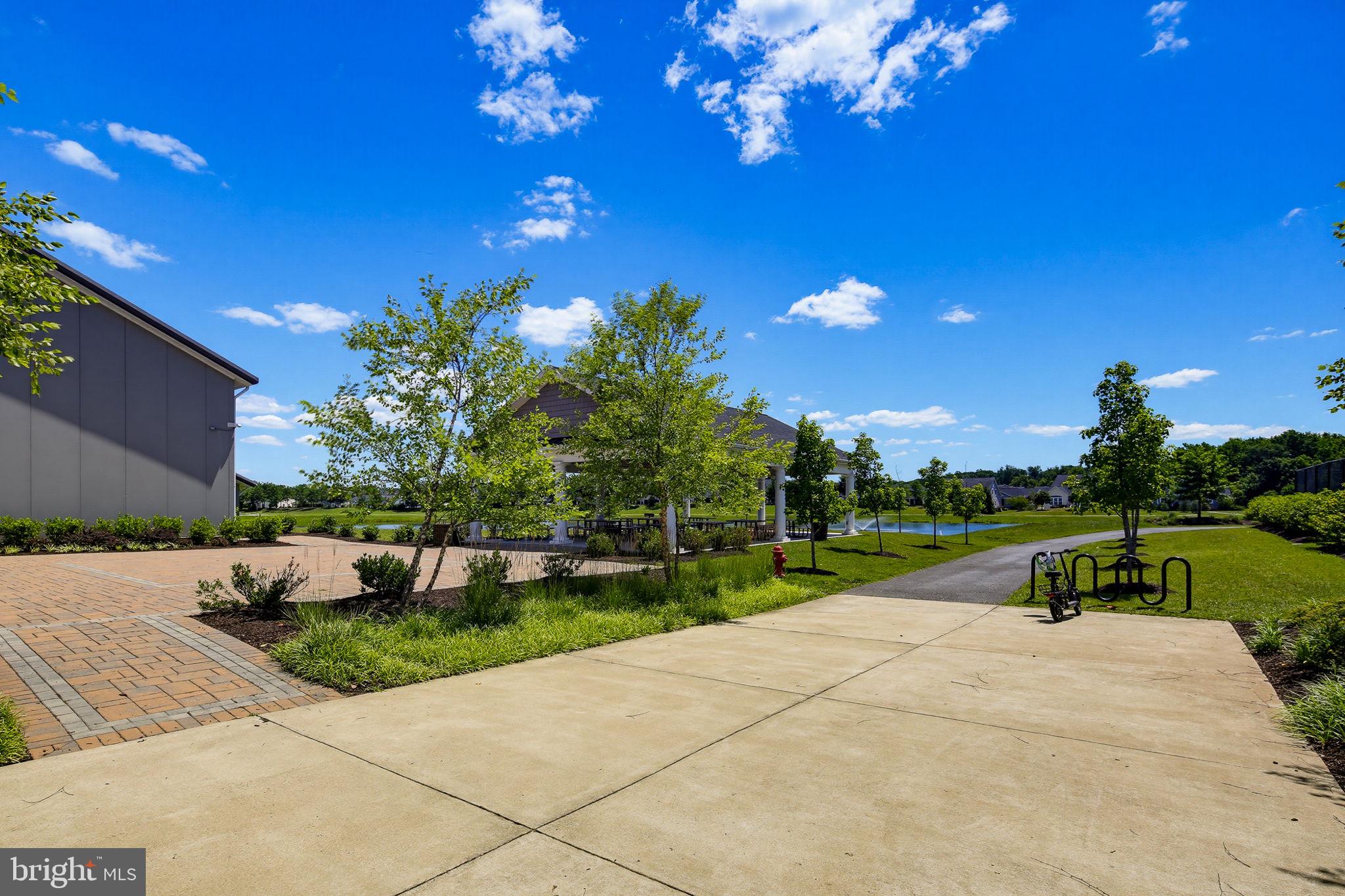 TWO RIVERS - Residential