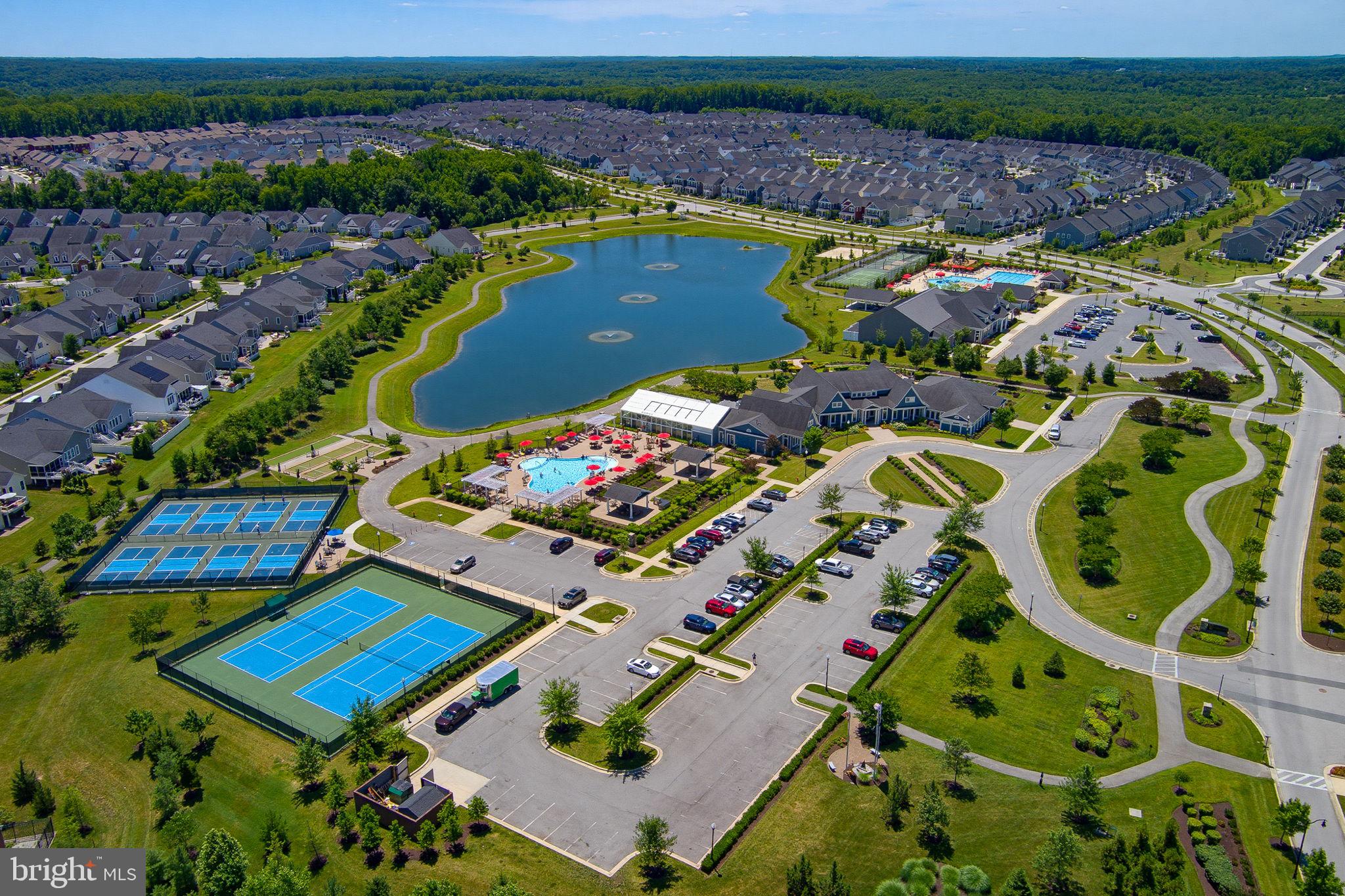TWO RIVERS - Residential