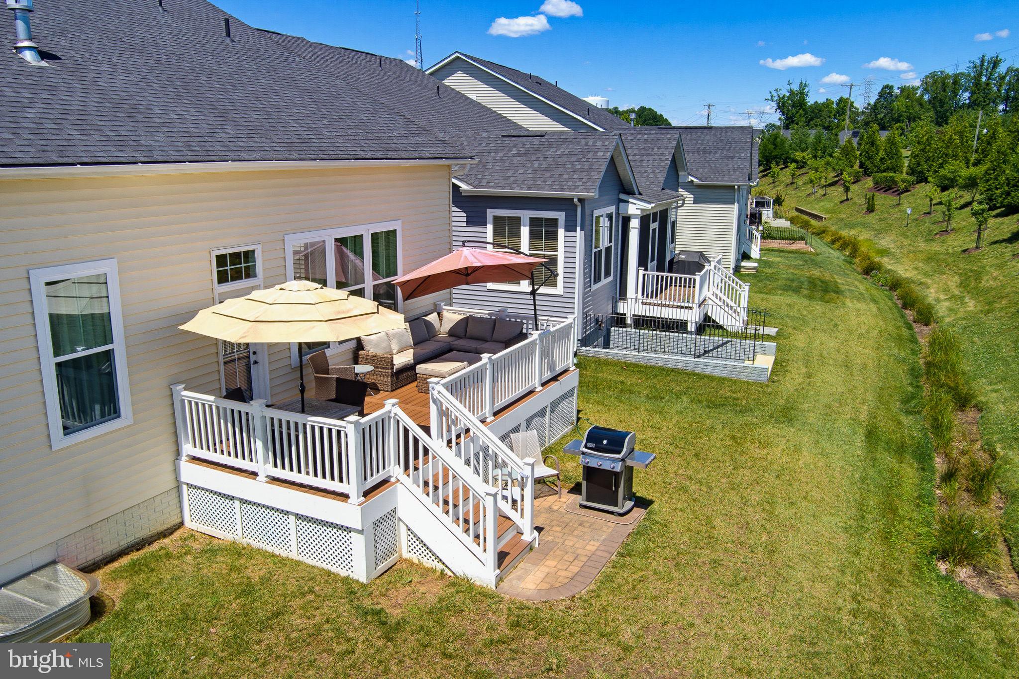 TWO RIVERS - Residential