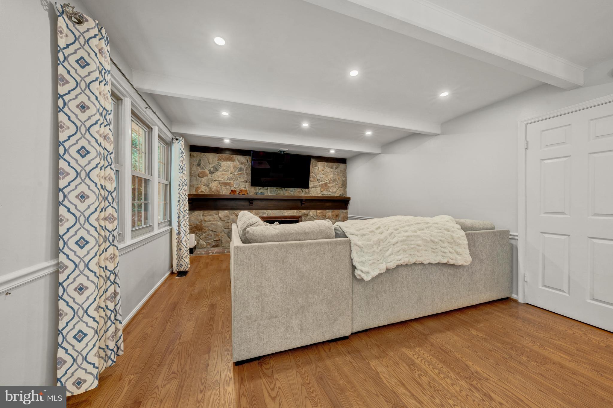 MEDFORD LEAS - Residential