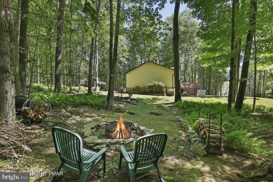 ARROWHEAD  LAKES - Residential