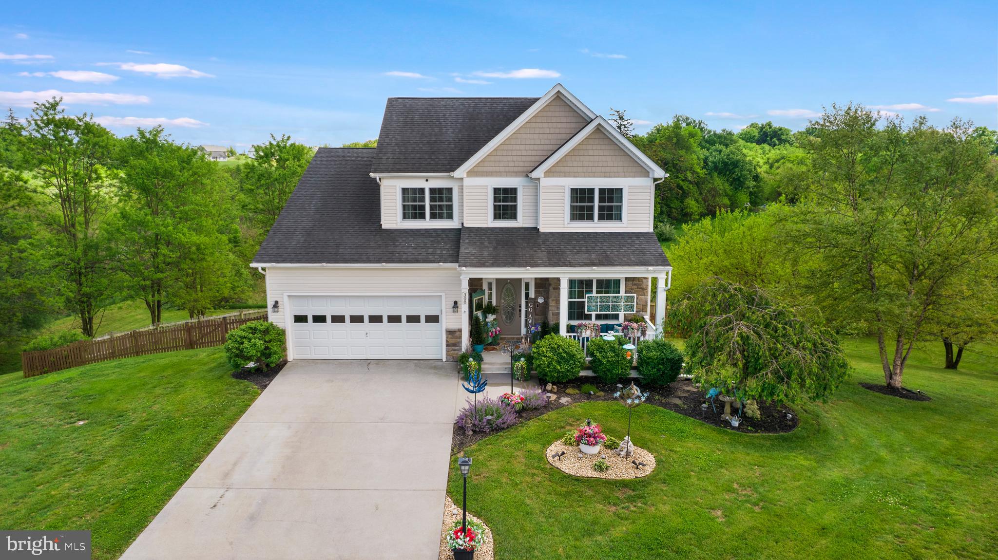 FORT HILL FARMS - Residential
