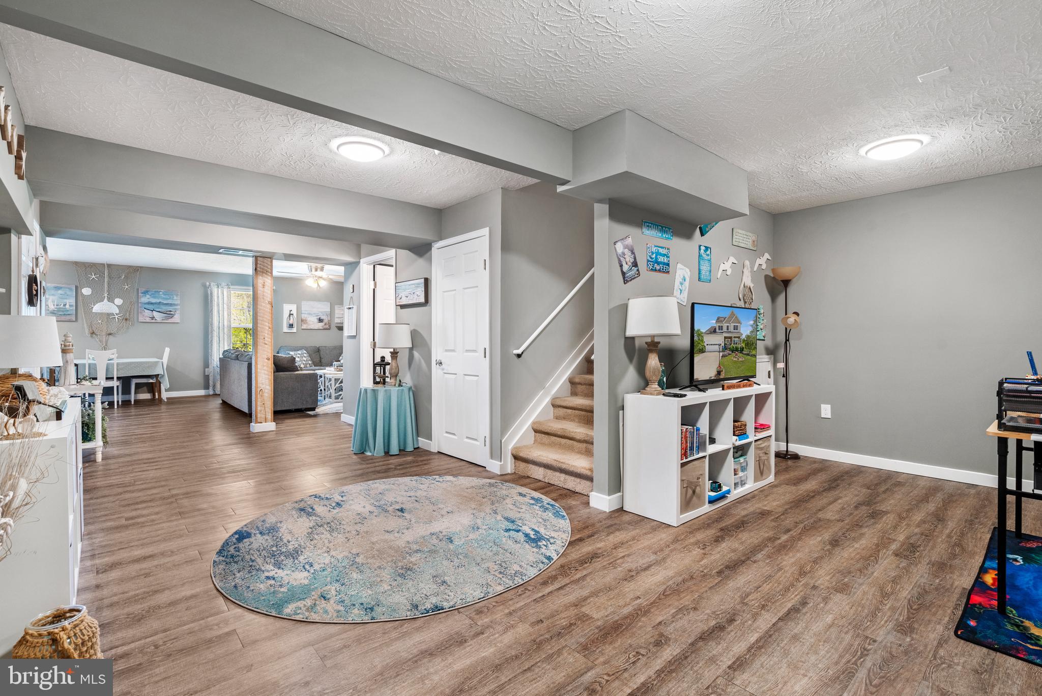 FORT HILL FARMS - Residential