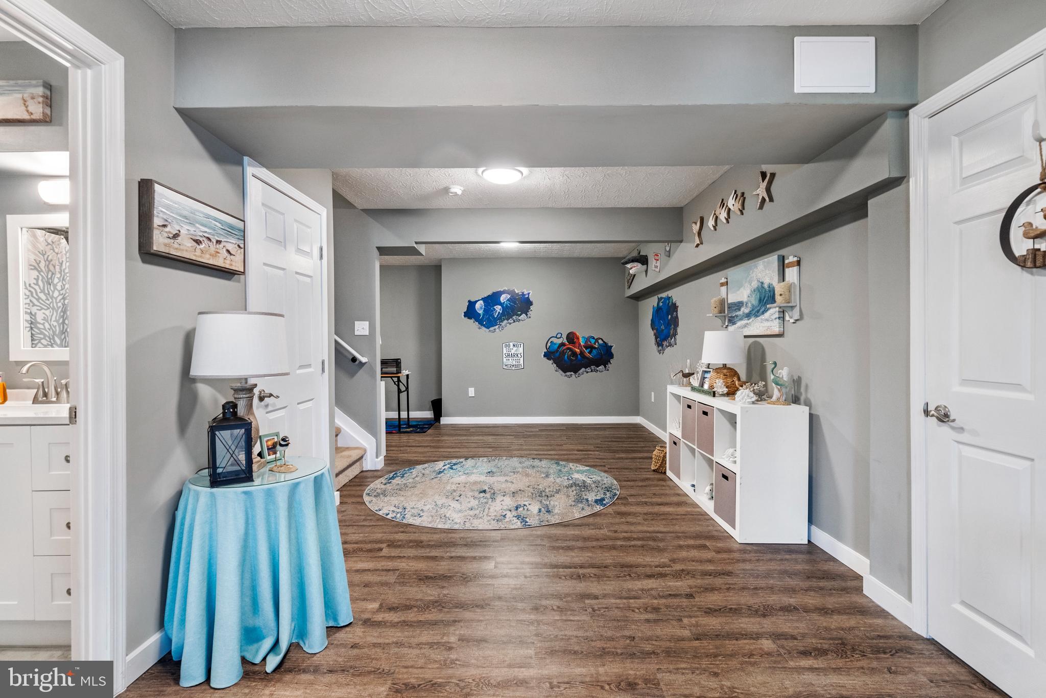 FORT HILL FARMS - Residential