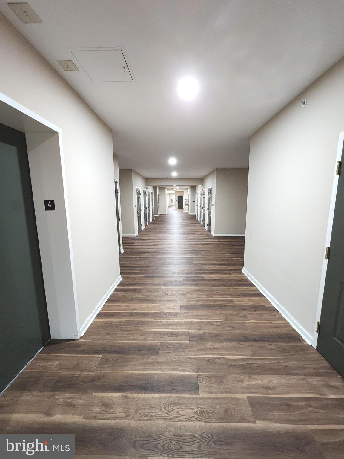 VILLAGE OF FOUNTAINVIEW - Residential