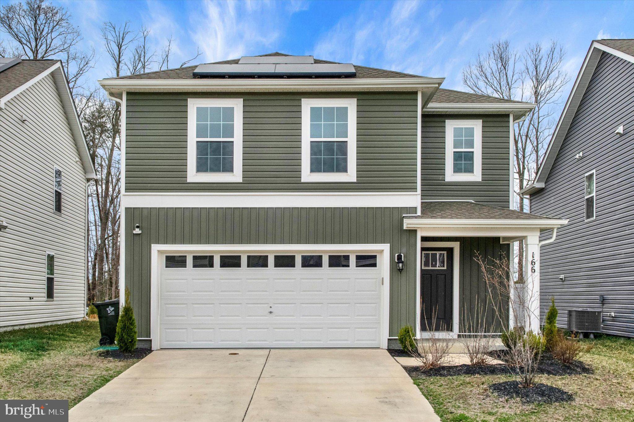 PINEGROVE - Residential Lease
