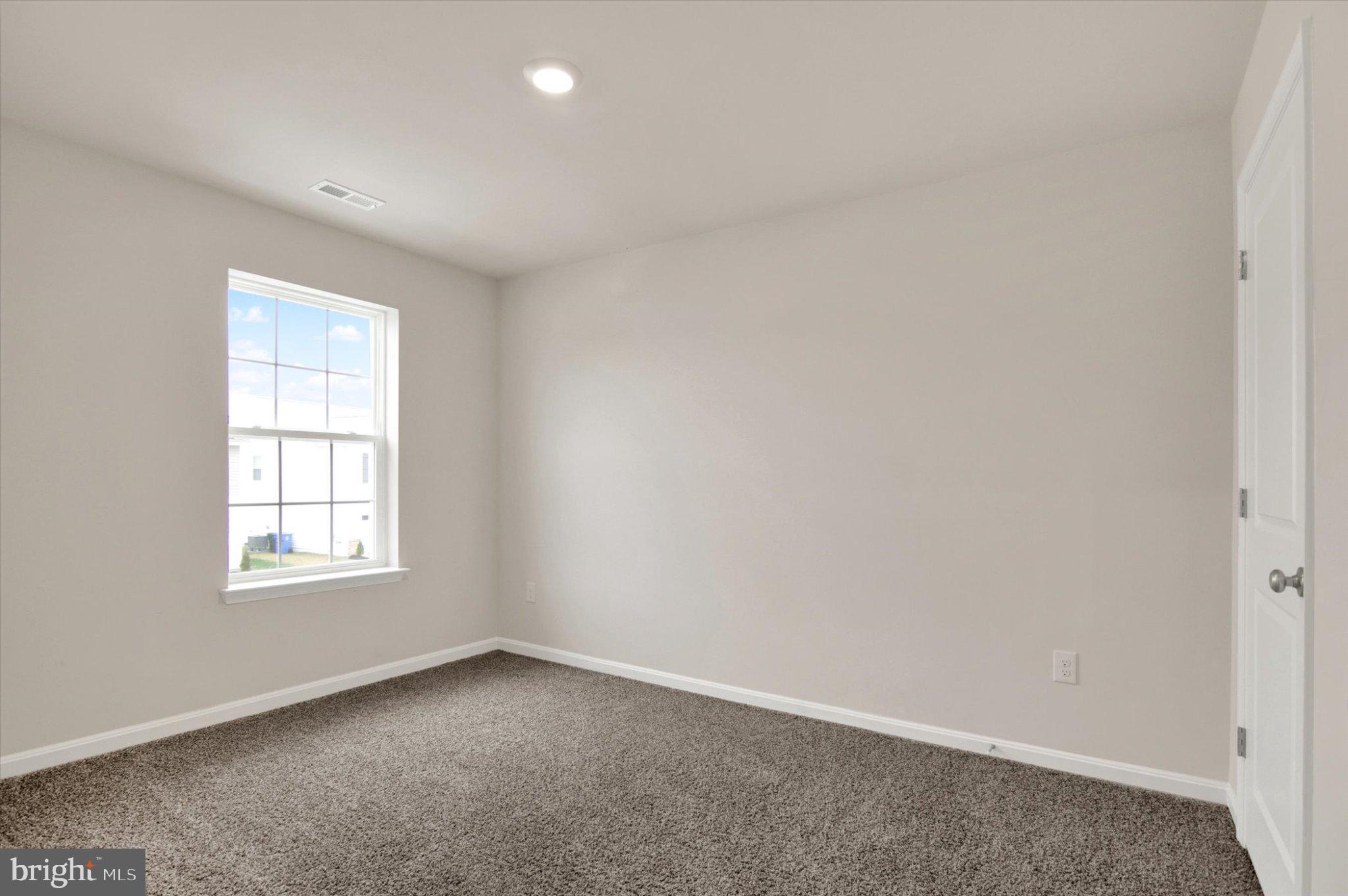 PINEGROVE - Residential Lease