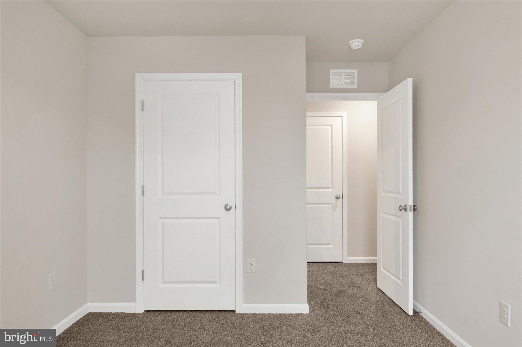 PINEGROVE - Residential Lease