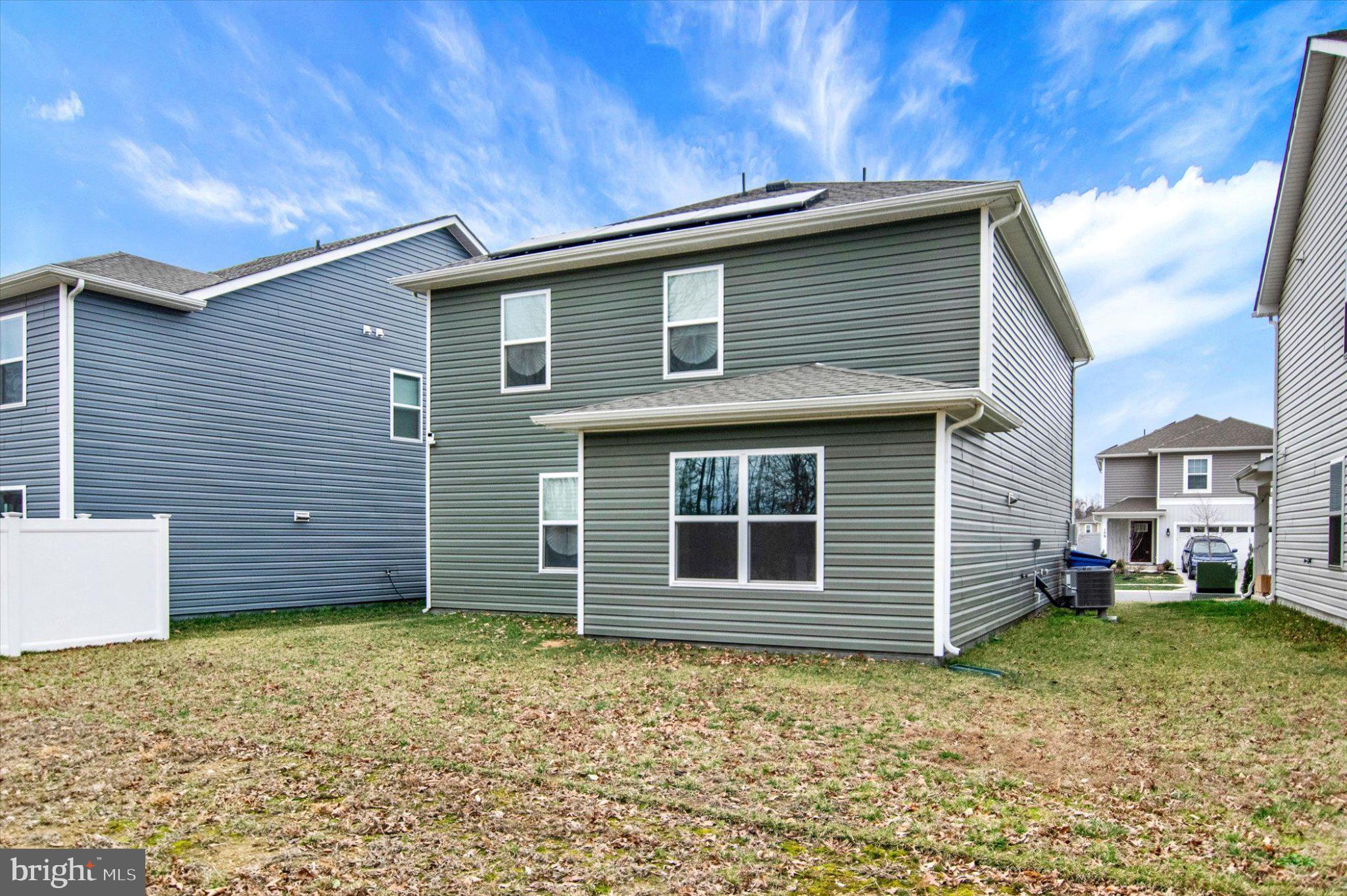 PINEGROVE - Residential Lease