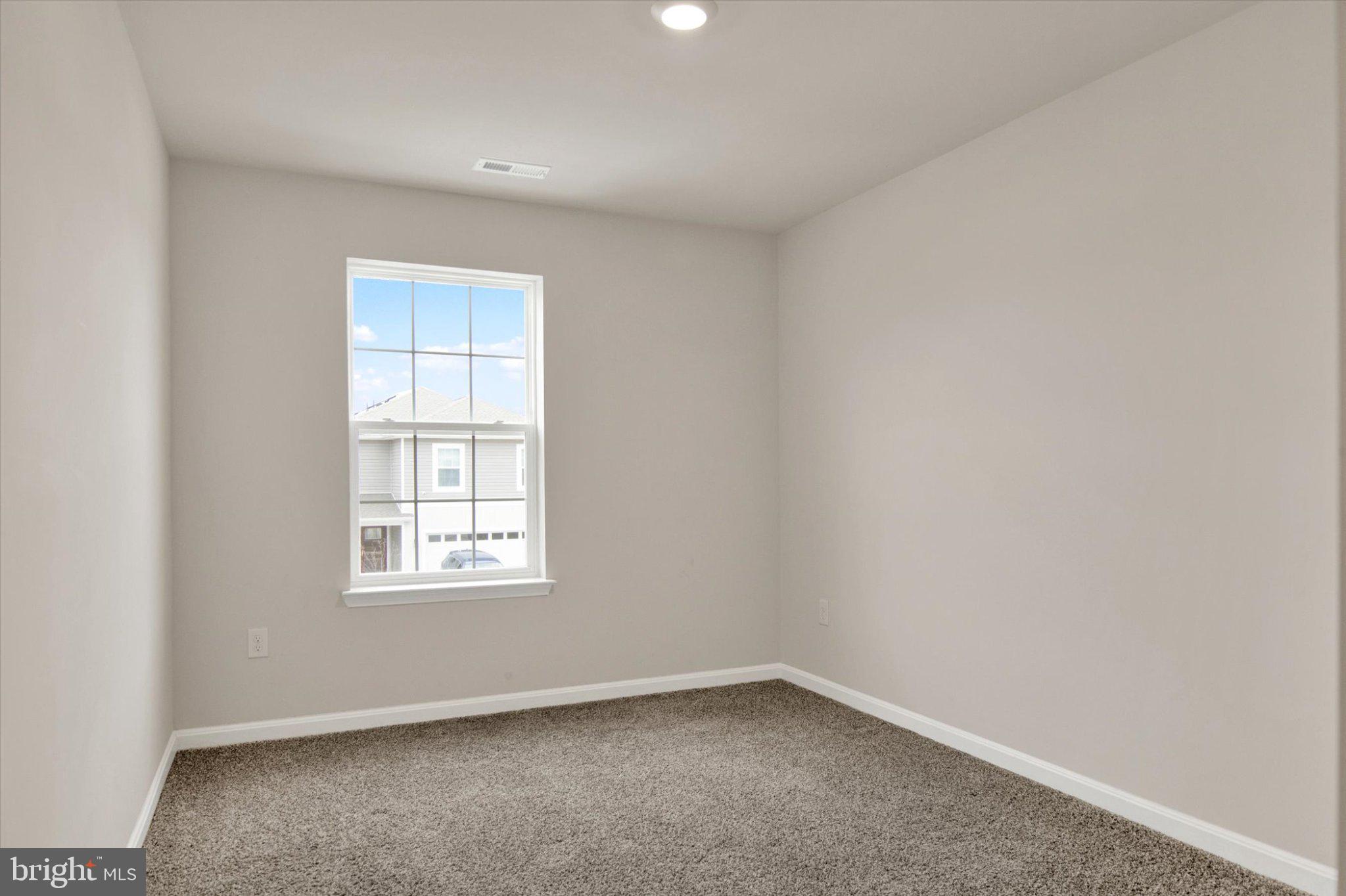 PINEGROVE - Residential Lease