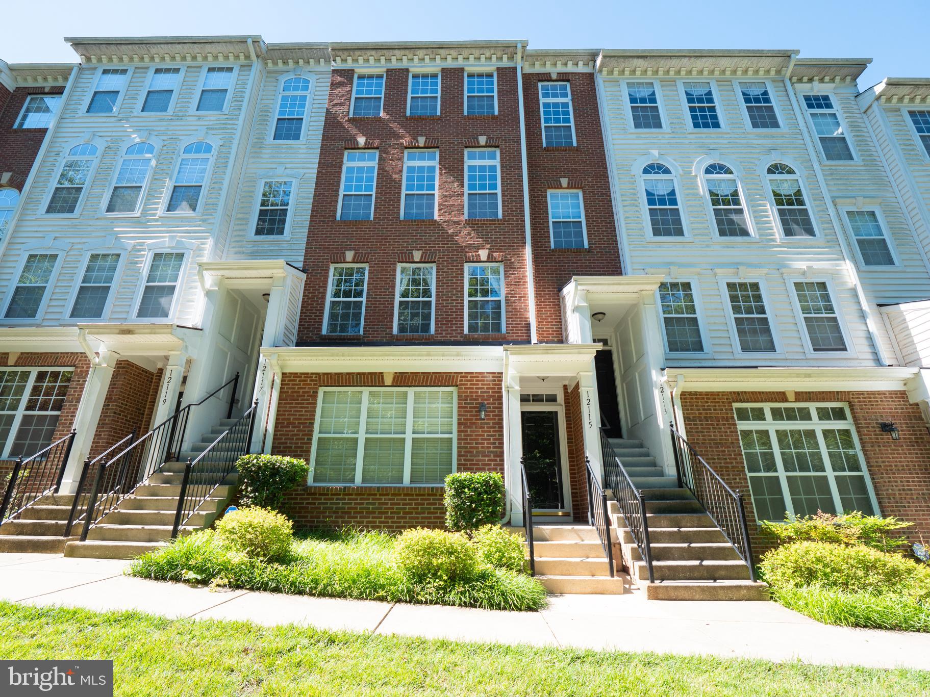 Amazing 2 Level 2bedroom 2.5 bathroom townhome located close to all major commuter routes, shopping, and a nearby park that is fantastic, This smartly appointed home has upgraded plank flooring on the main level, crown molding, custom blinds, cherry cabinets, and an installed Bose surround sound system. All the carpeting is brand new and all the walls and trim have a fresh coat of paint. Enjoy this turnkey home and all that it has to offer. Welcome home.