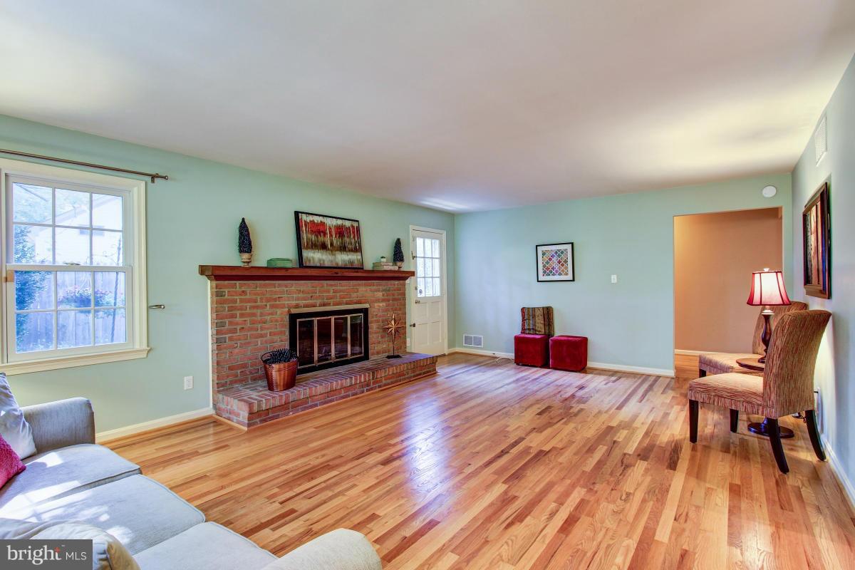 ANCIENT OAK - Residential
