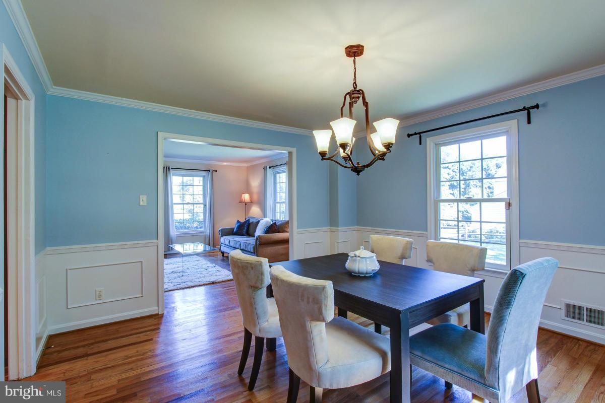 ANCIENT OAK - Residential