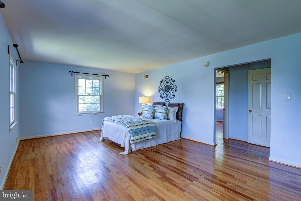 ANCIENT OAK - Residential