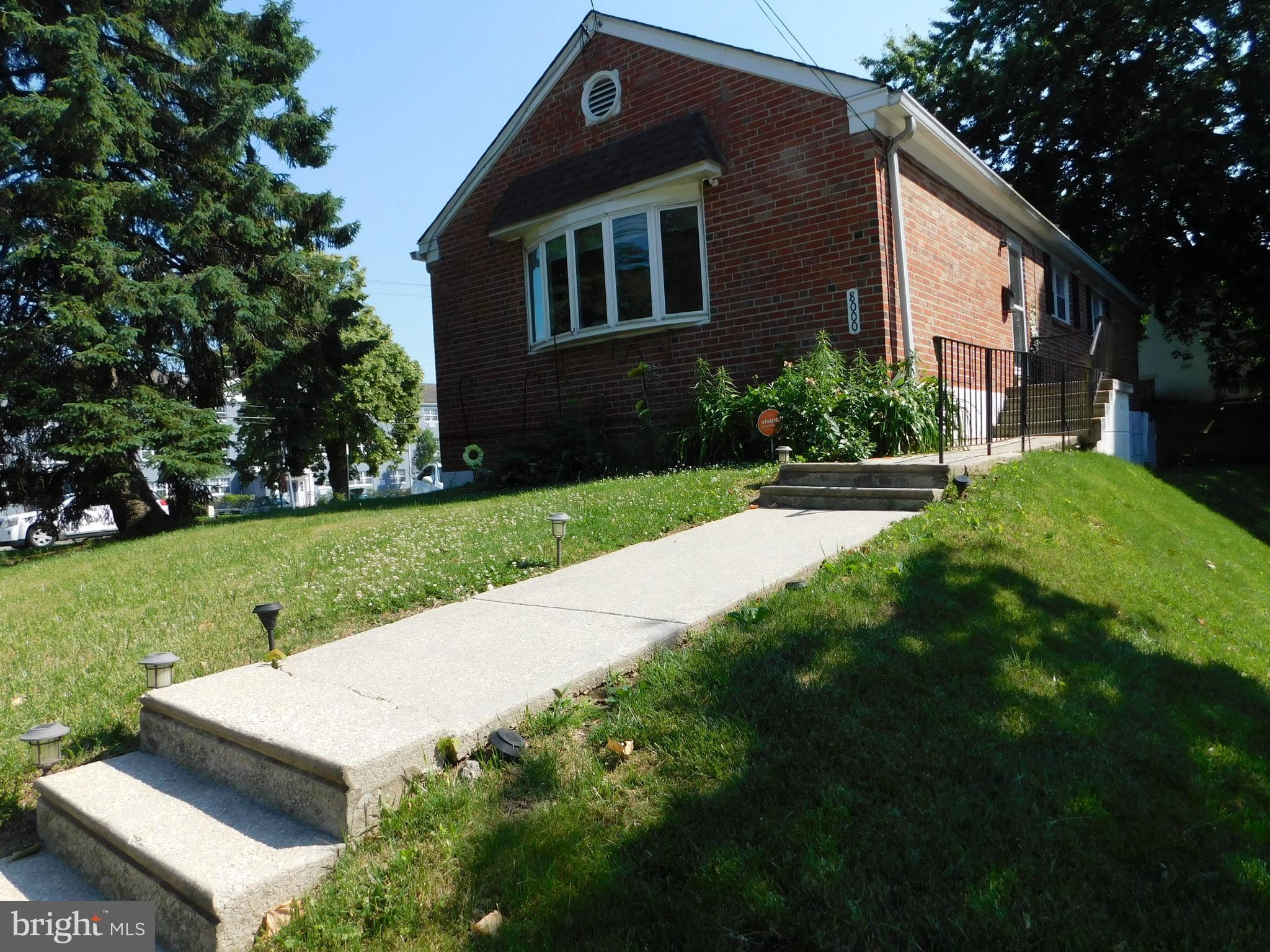 CHESTNUT HILL - Residential