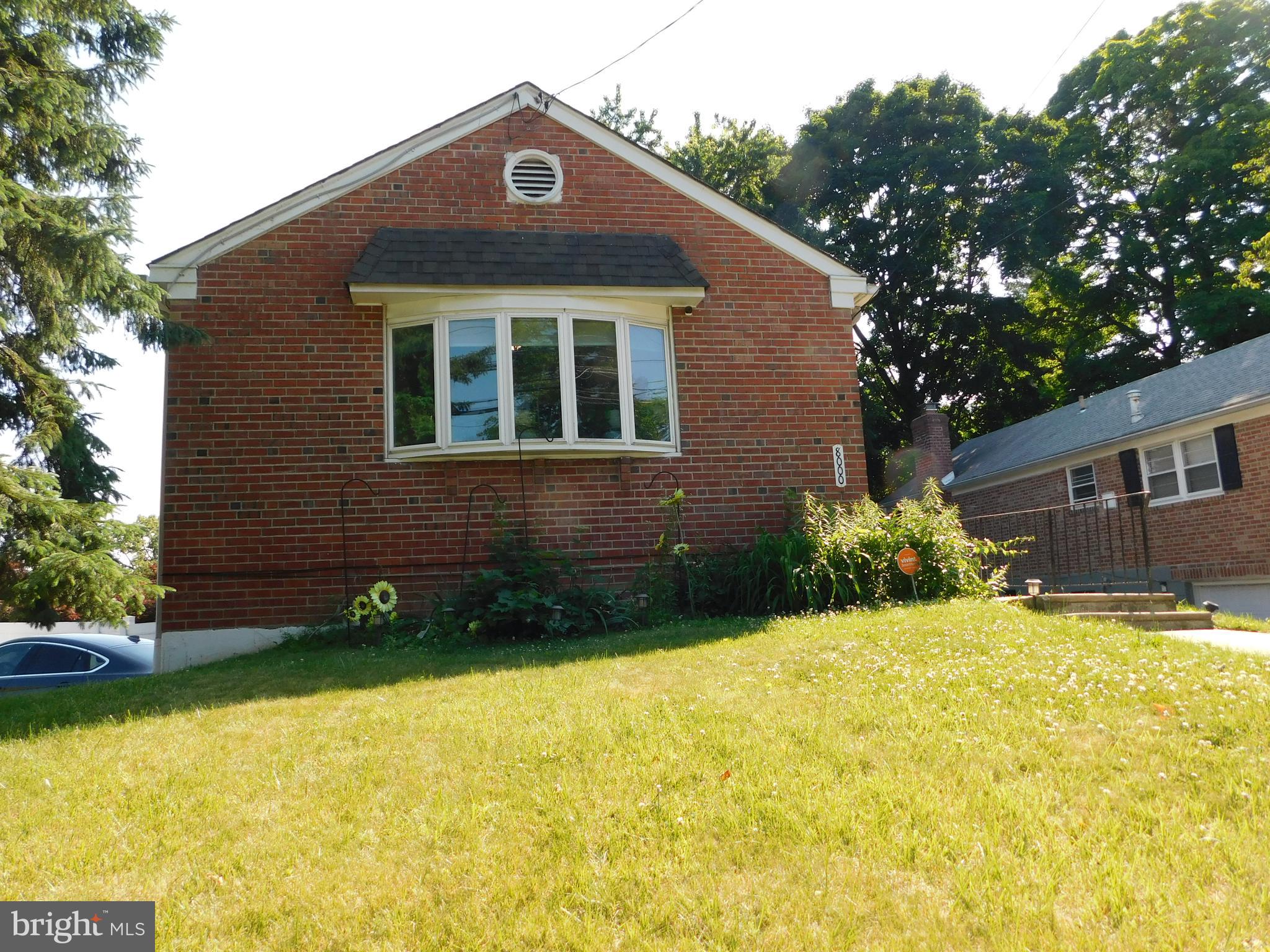 CHESTNUT HILL - Residential