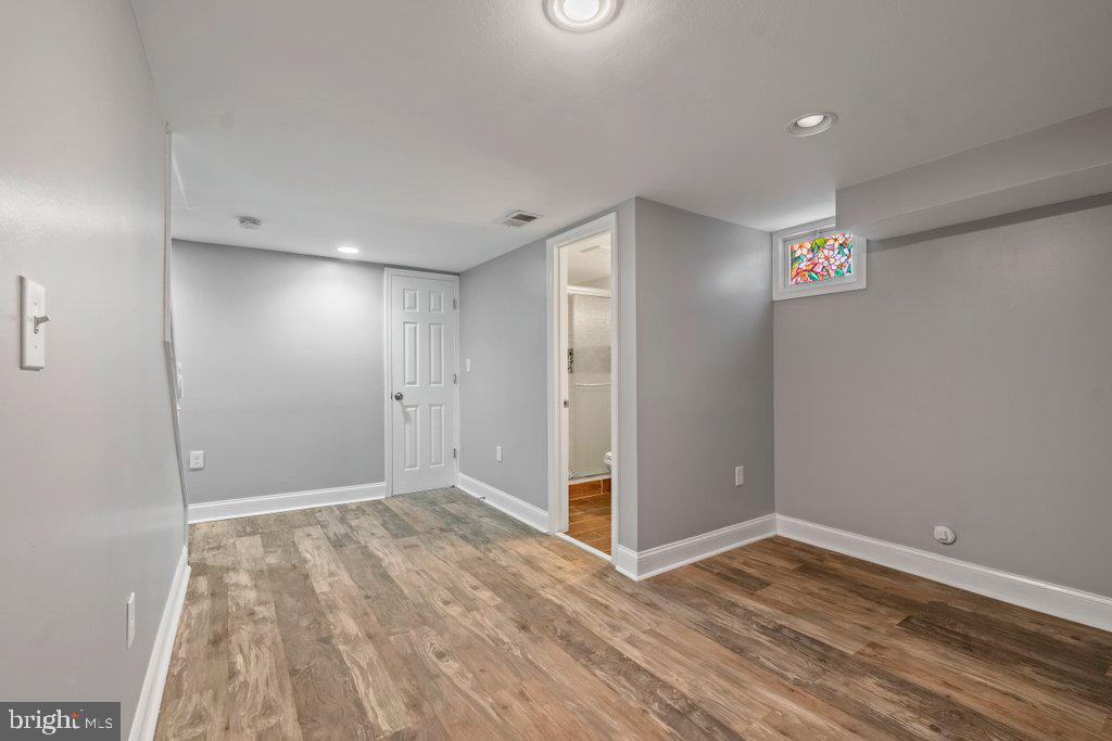 PARKVILLE - Residential
