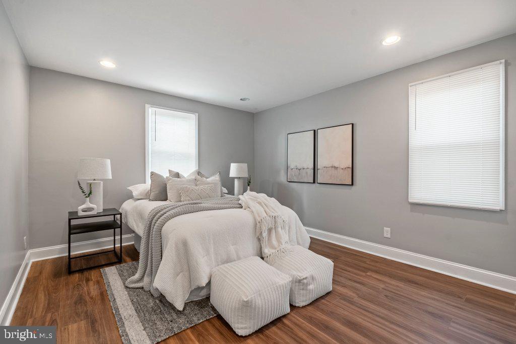 PARKVILLE - Residential