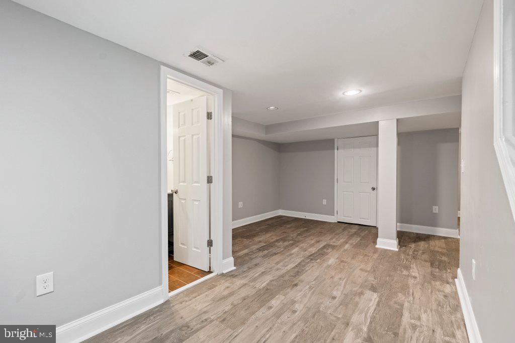 PARKVILLE - Residential